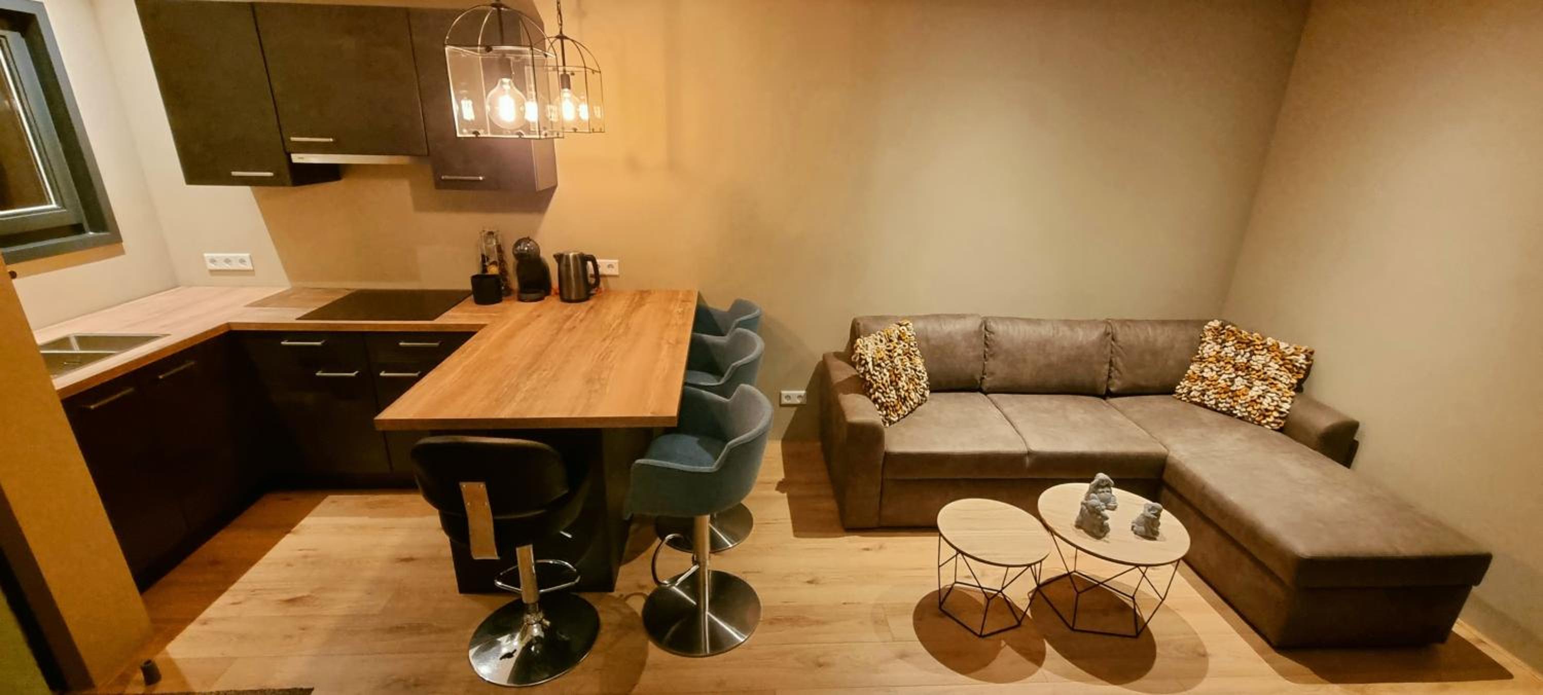 One-Bedroom Apartment - Photo 25