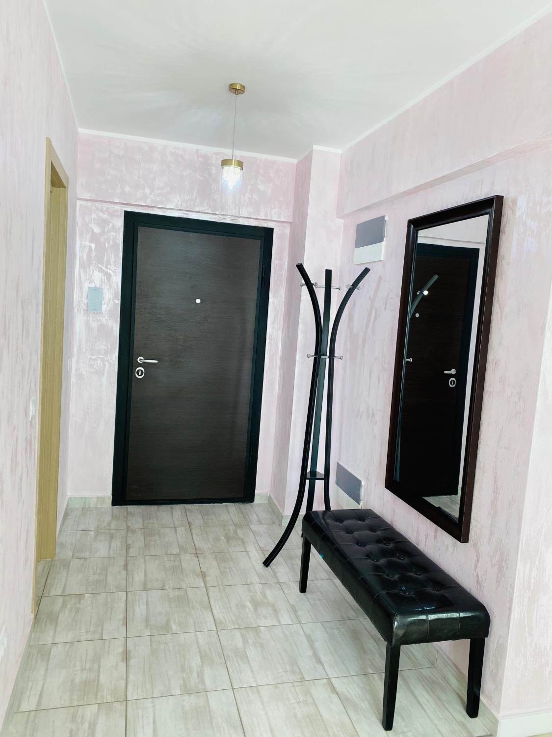 One-Bedroom Apartment - Photo 47