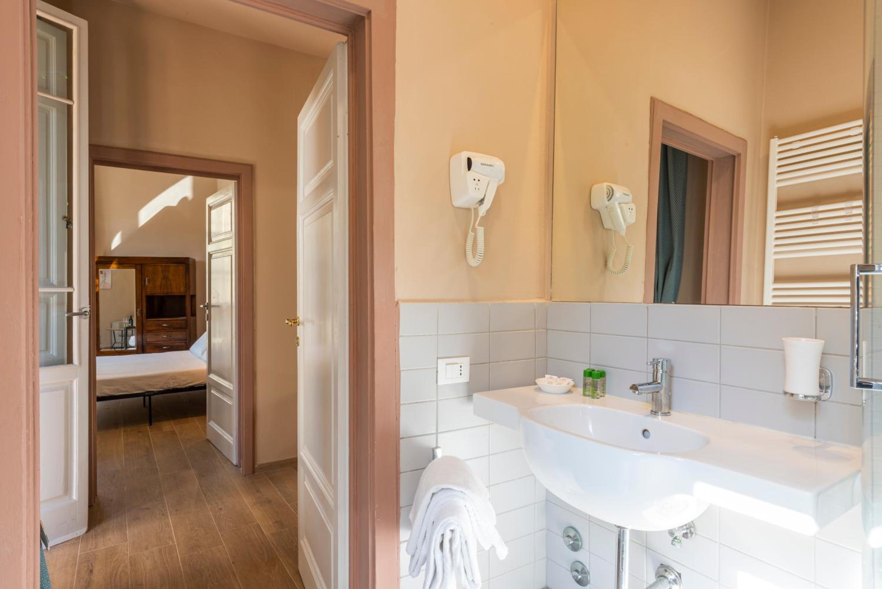 Quadruple Room with Terrace photo 3