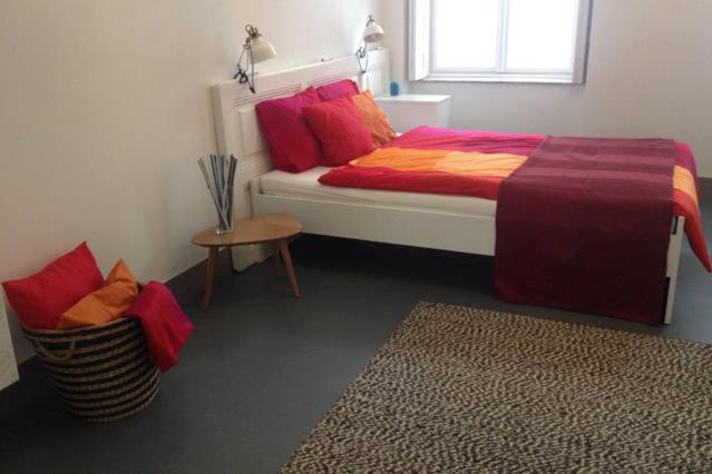 One-Bedroom Apartment - Photo 25