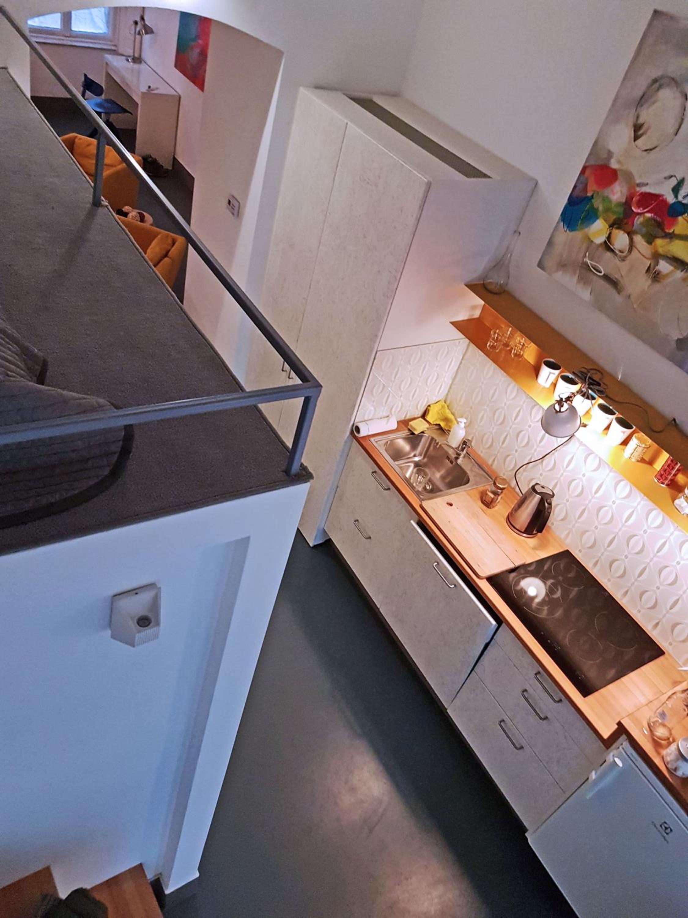 One-Bedroom Apartment - Photo 24