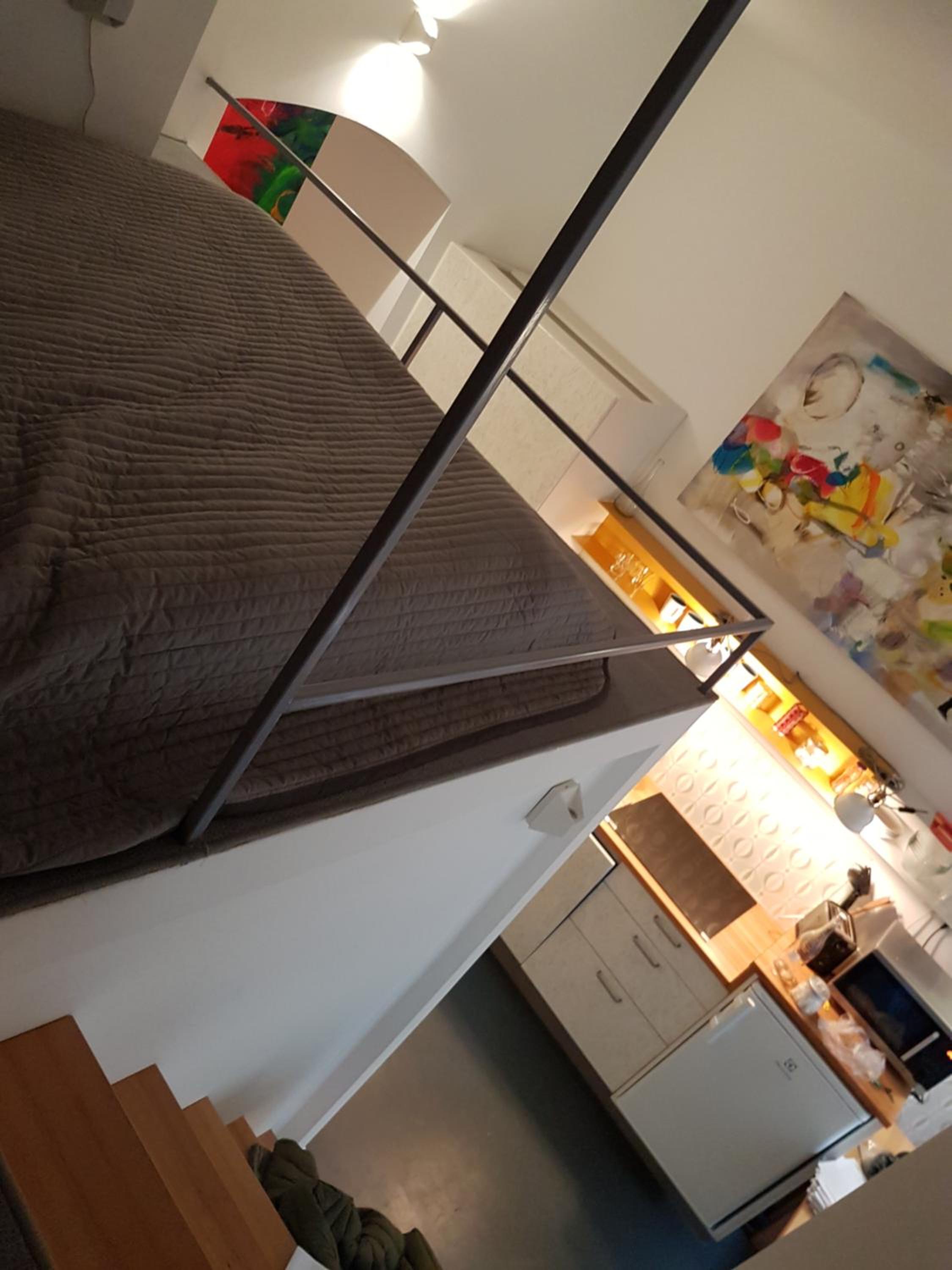 One-Bedroom Apartment - Photo 48