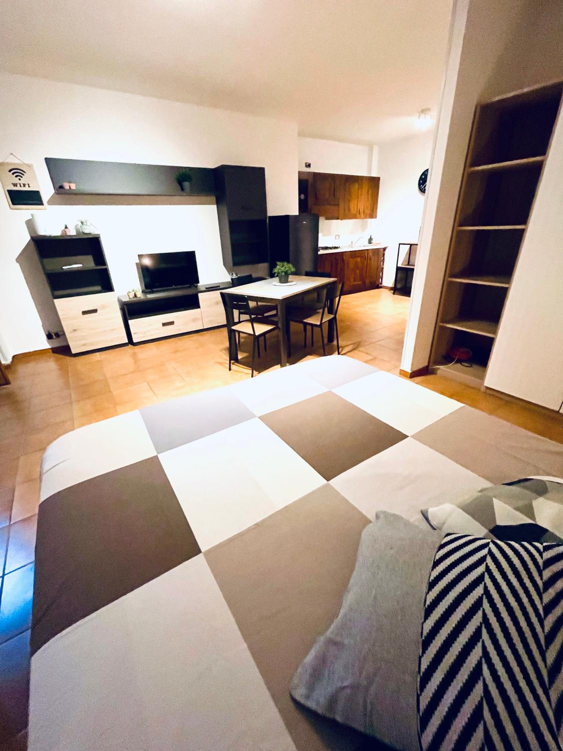 One-Bedroom Apartment photo 3