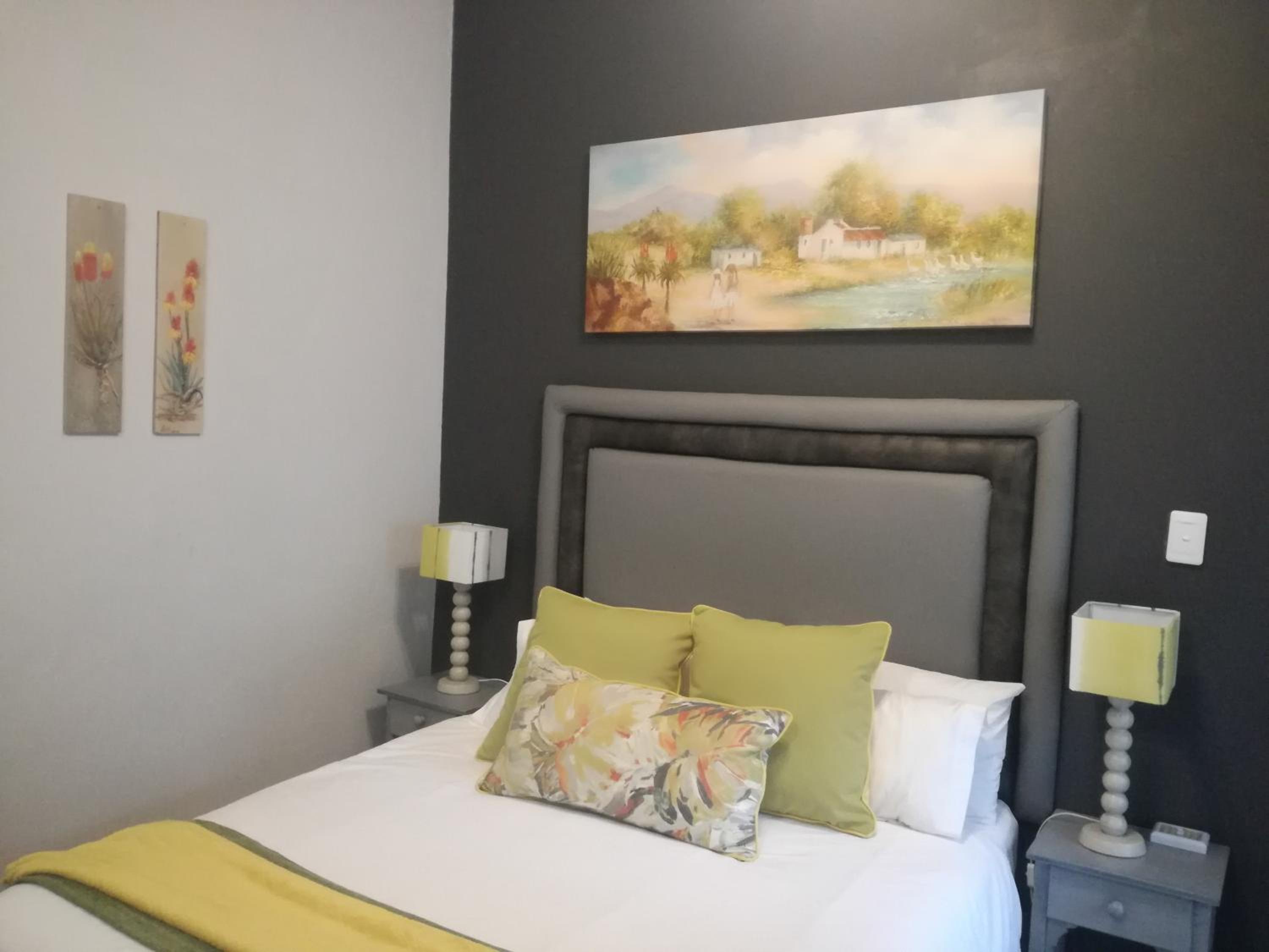 Standard Double Room with Fan - Photo 1