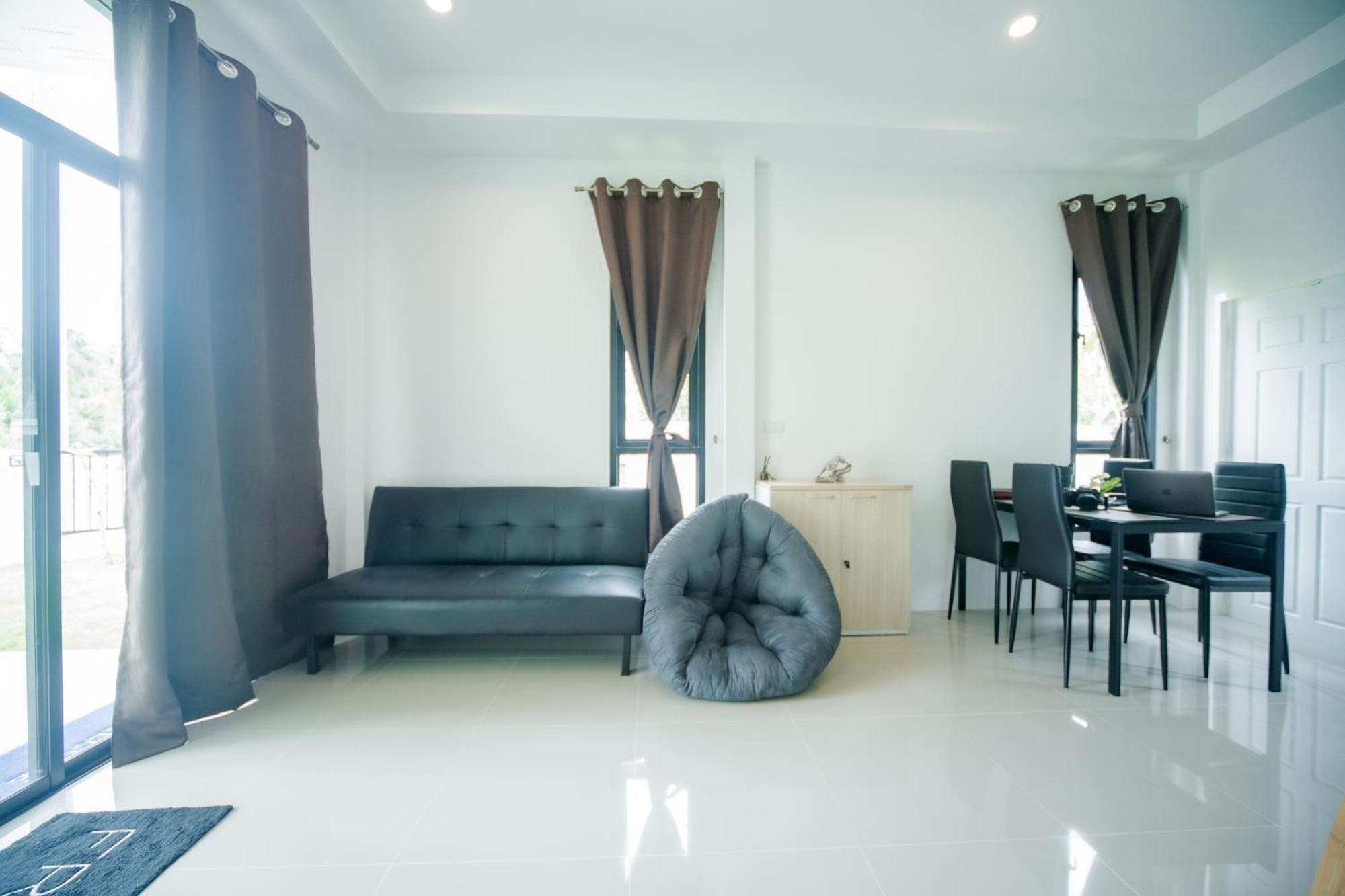 Two-Bedroom Villa - Photo 12