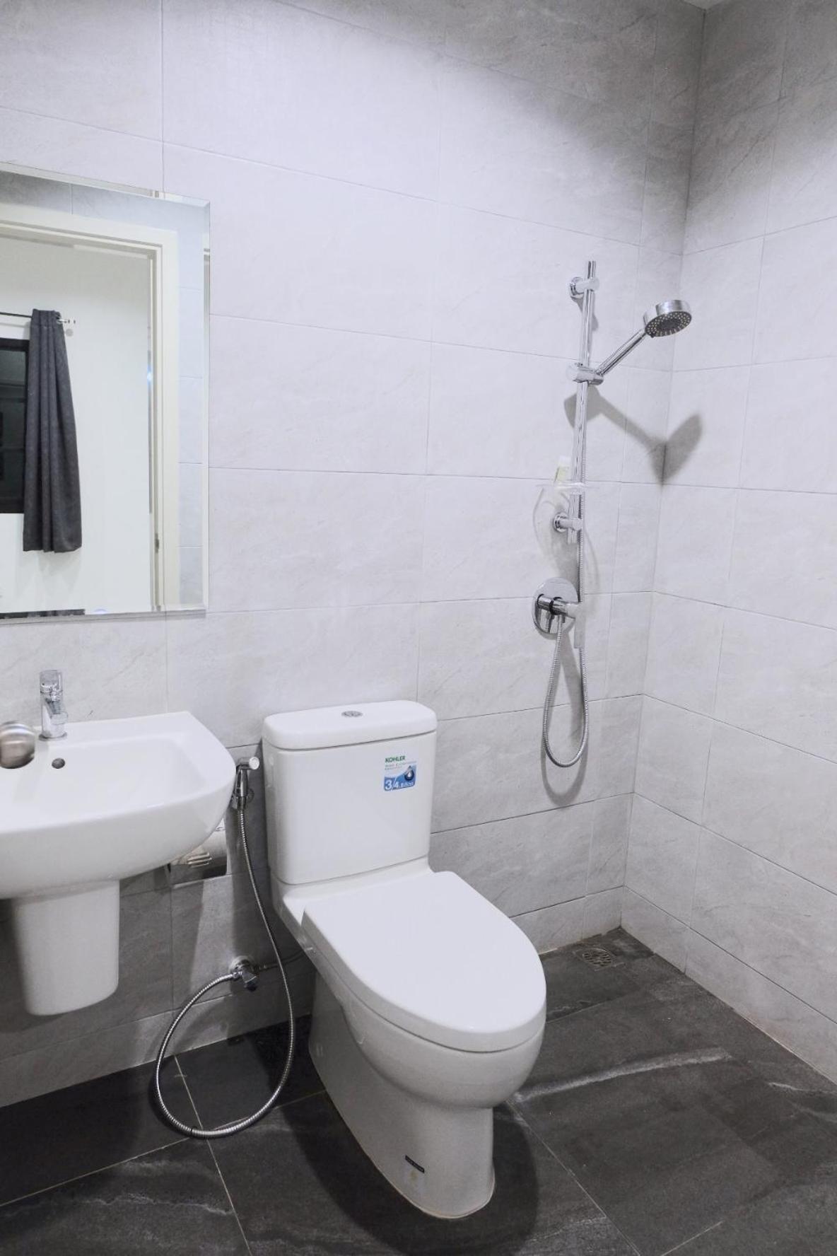 Two-Bedroom Villa - Photo 9