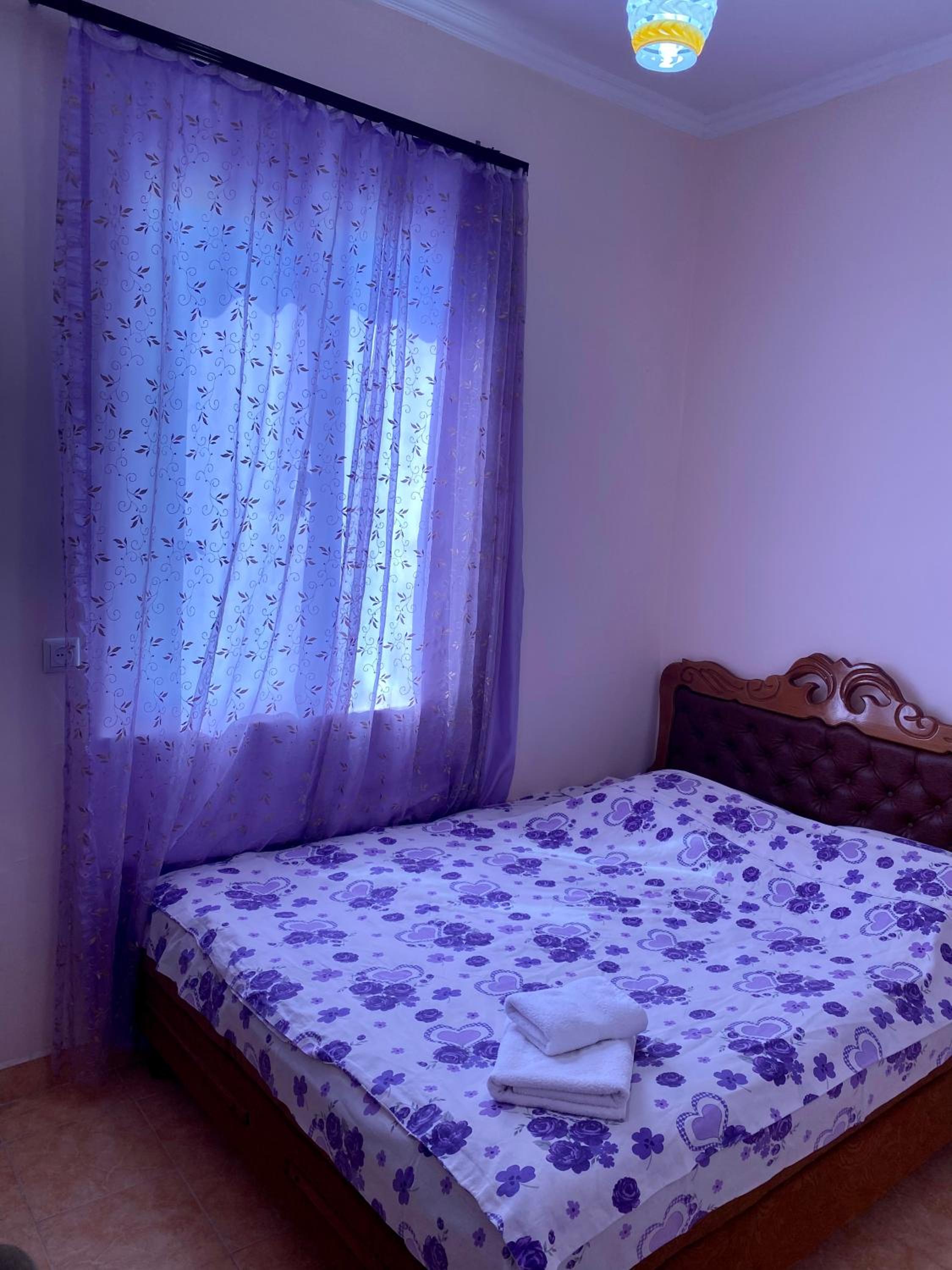 Single Room with Bathroom photo 1
