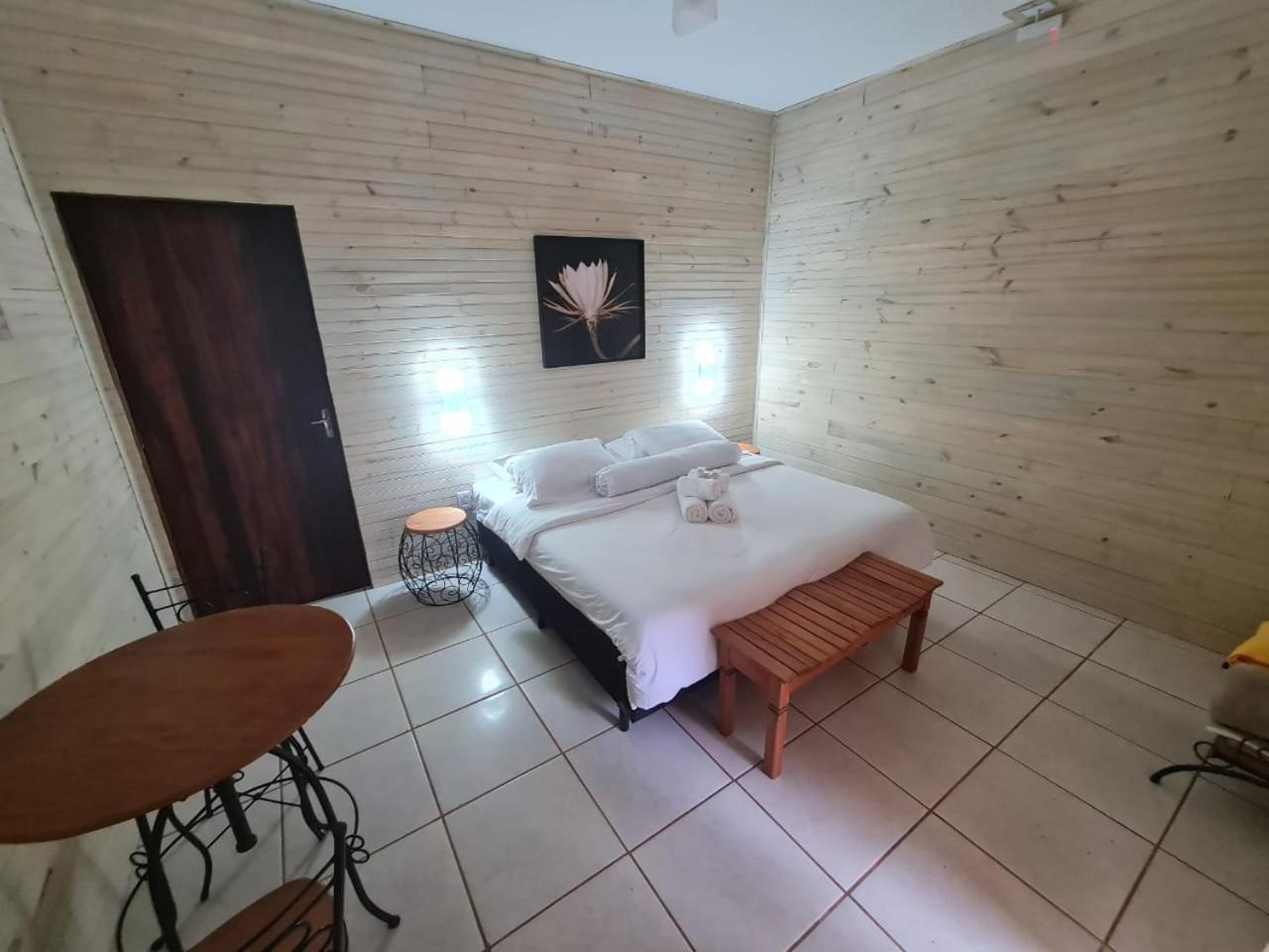 Suite With Garden View - Photo 3
