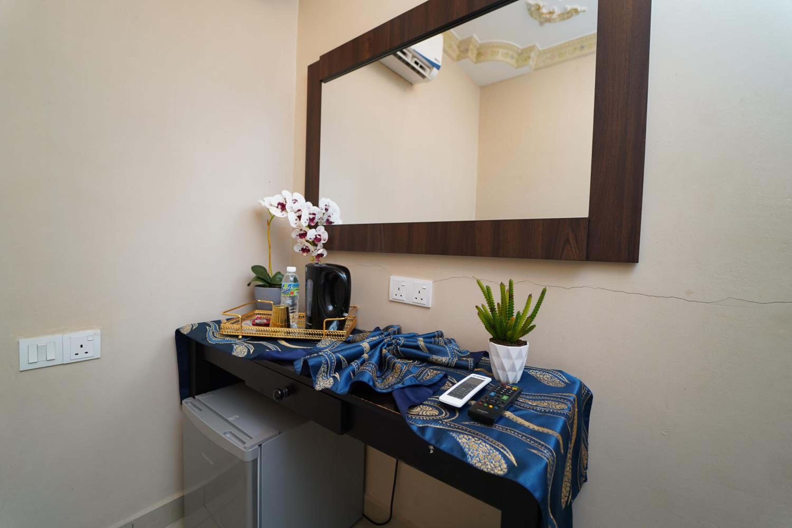 Economy Single Room No Toilet