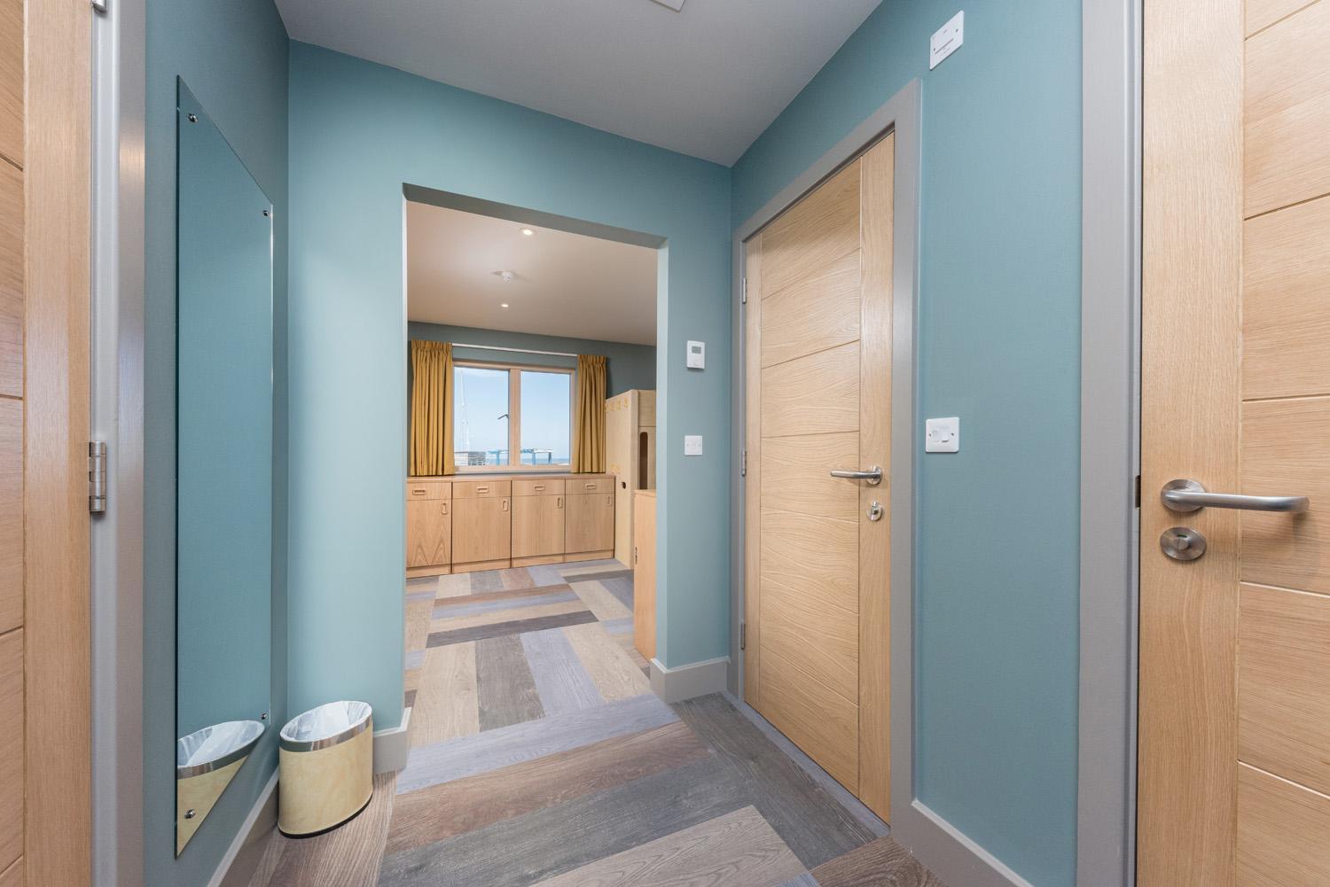Family Room with Bathroom photo 1