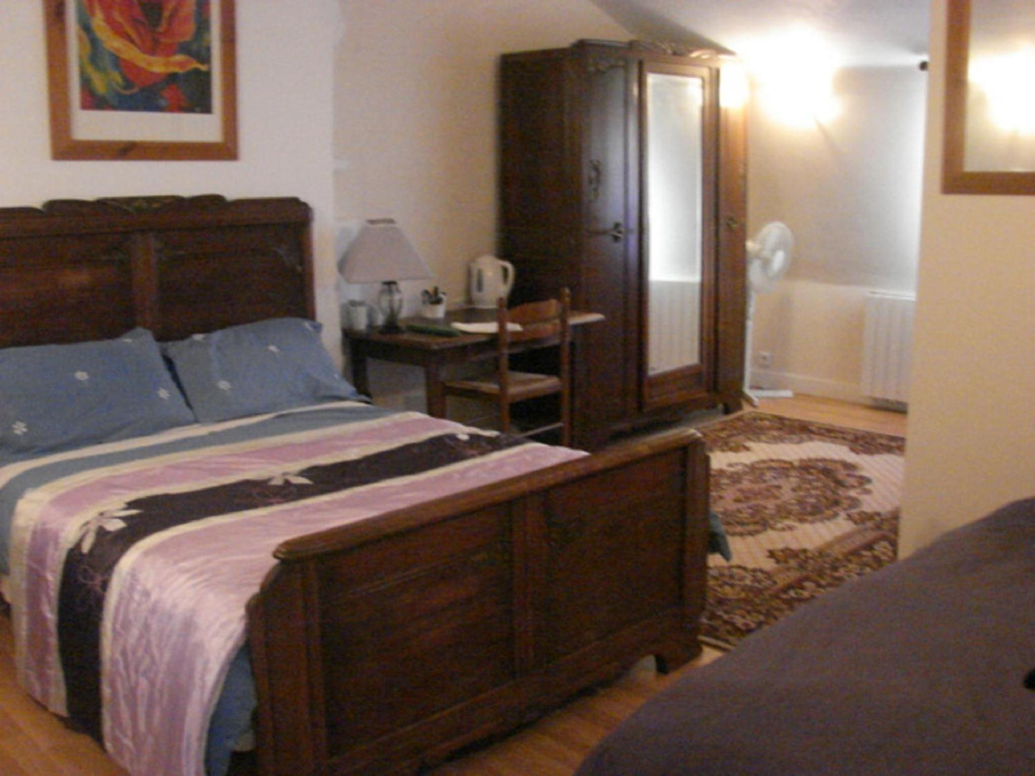 Family Room with Bathroom - Photo 5