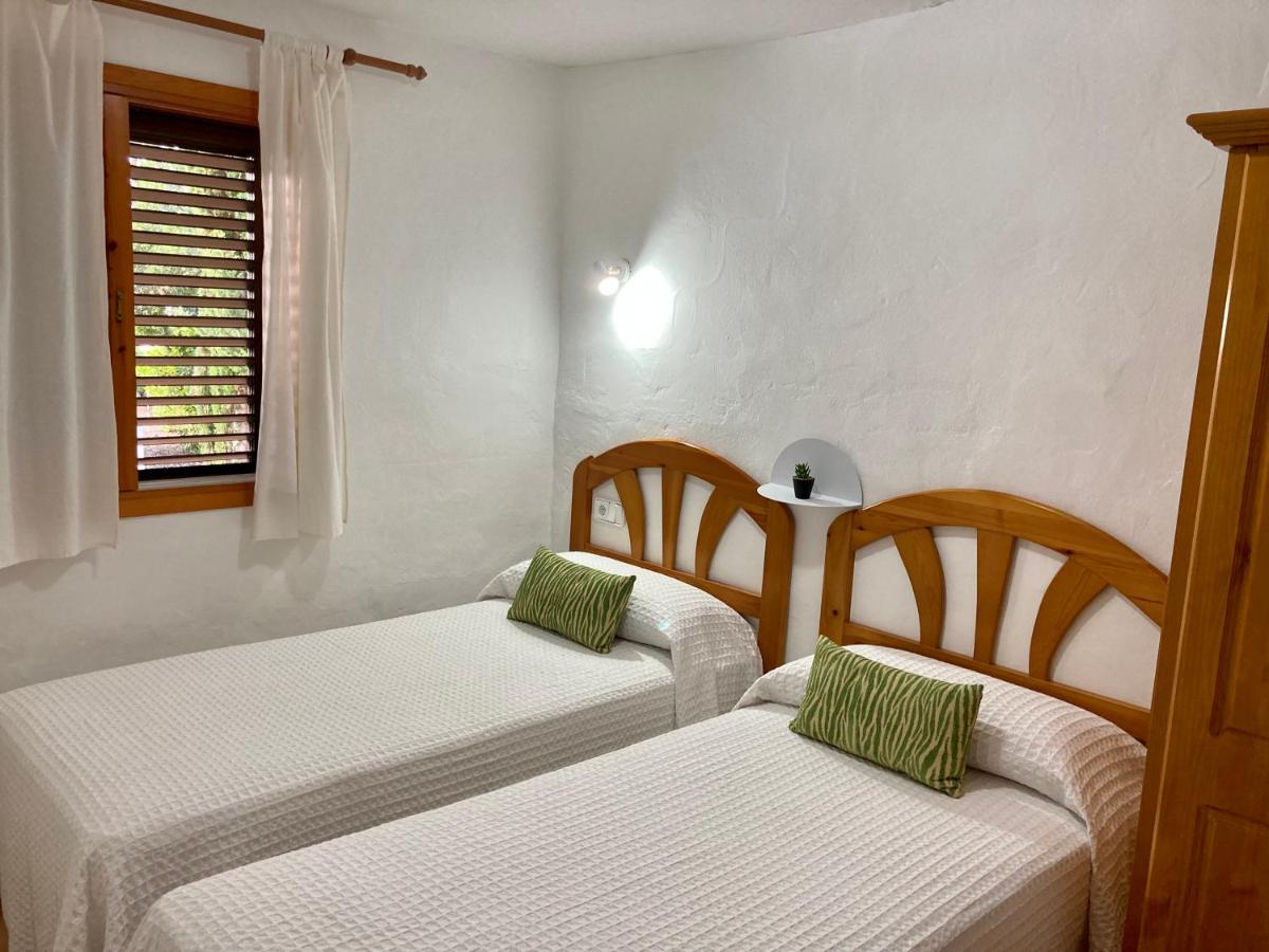 Bungalow (3 Adults)