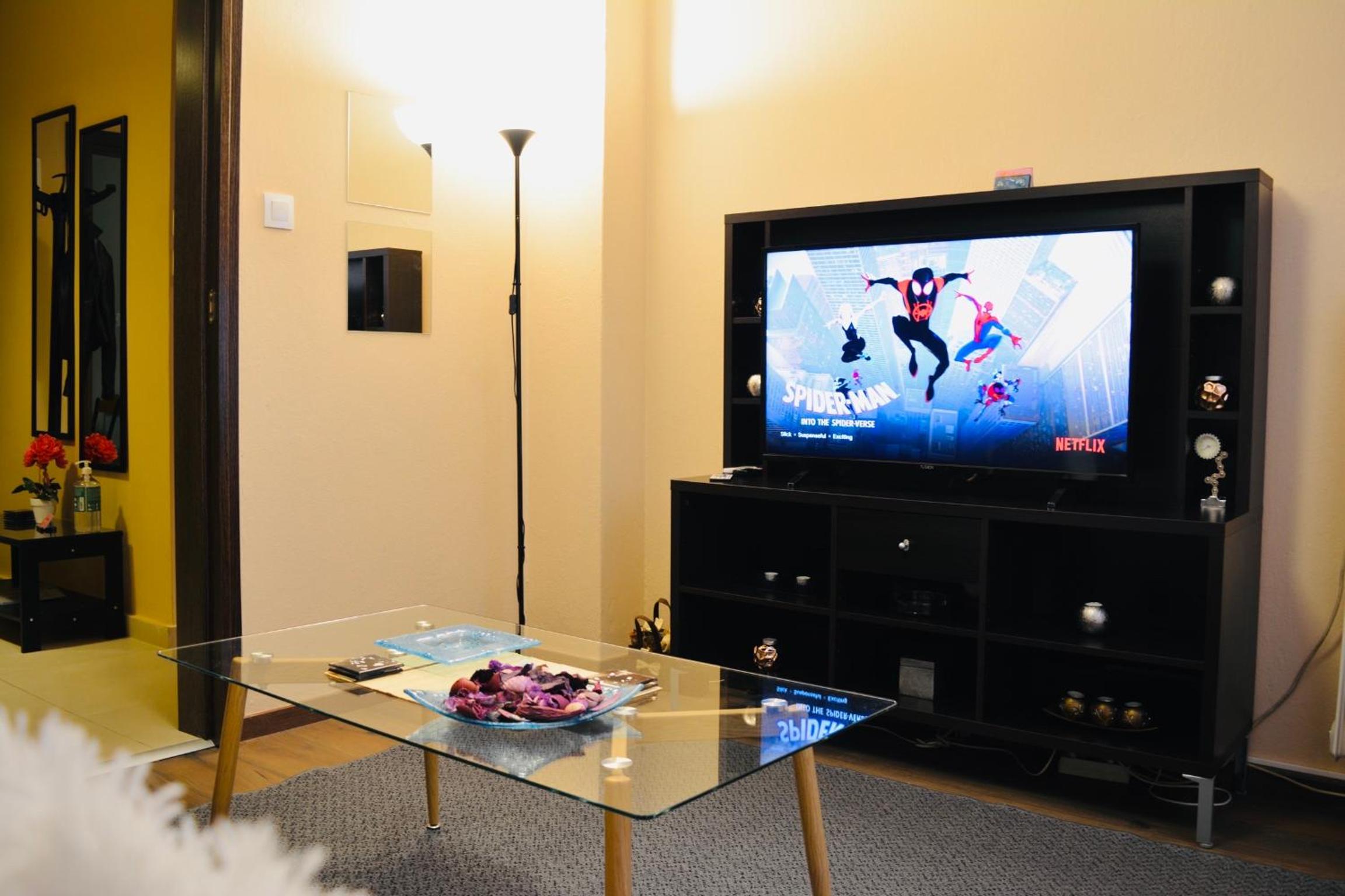 One-Bedroom Apartment - Photo 26