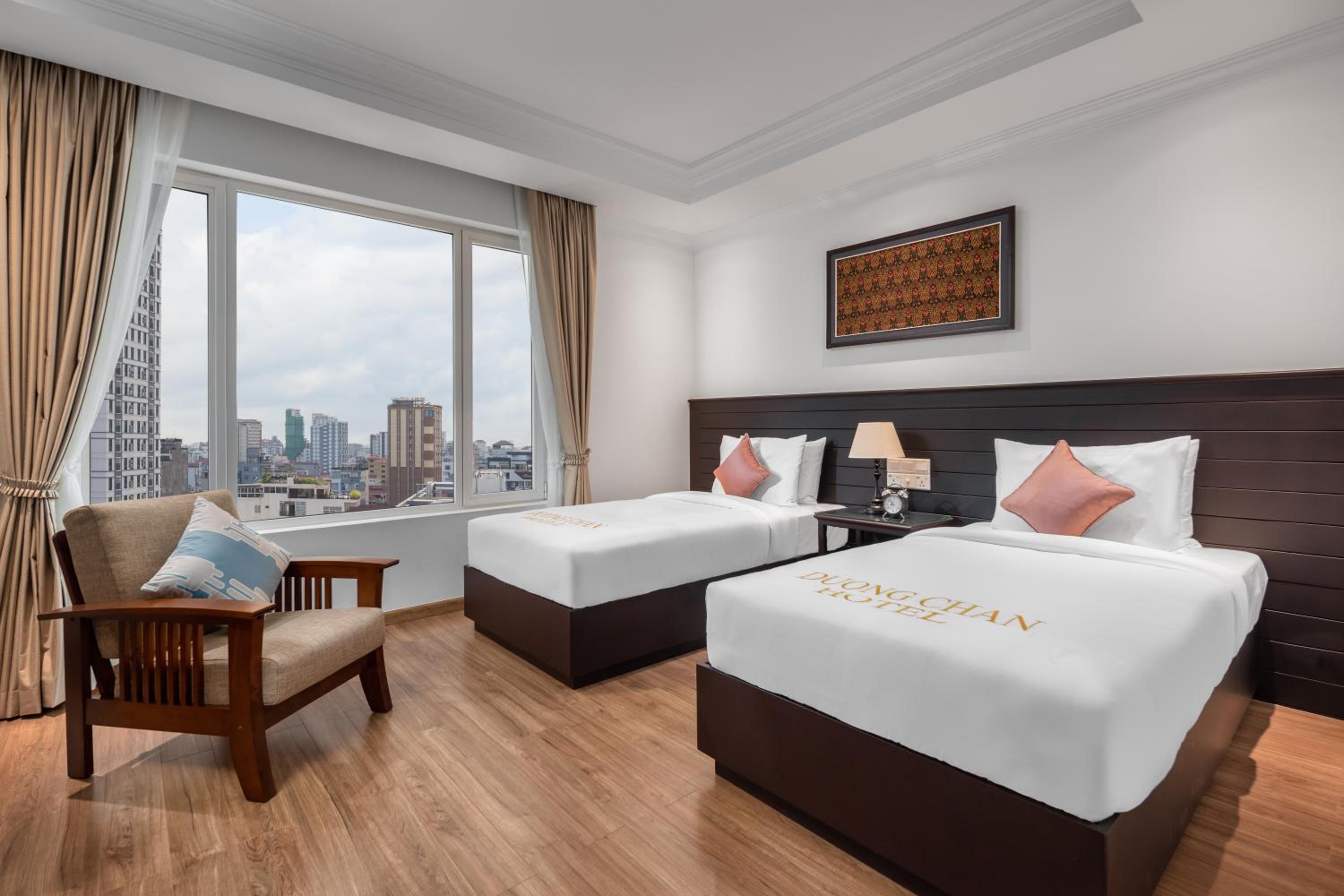 Deluxe Twin Room - Photo 2