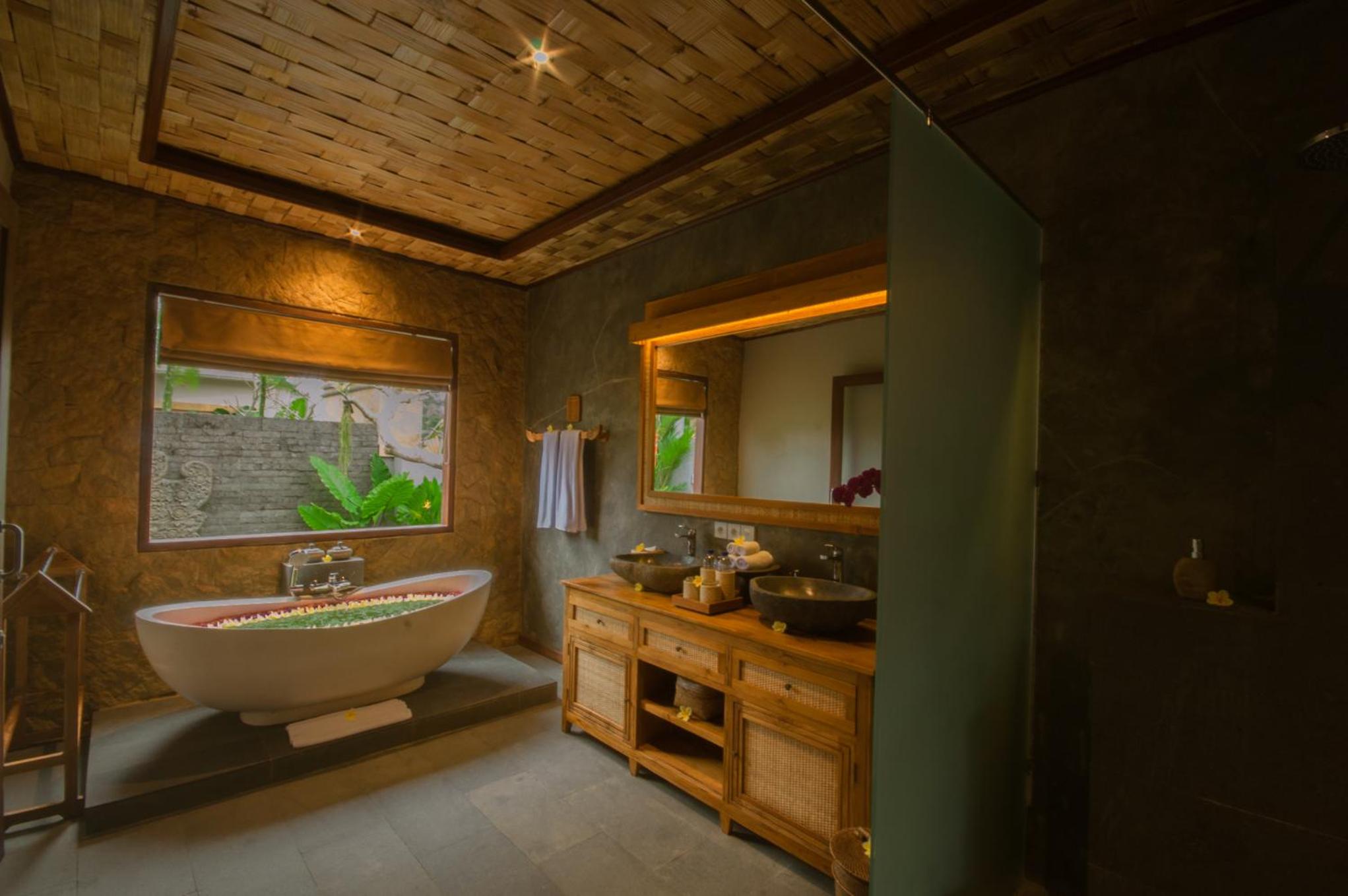 Suite - Photo 2