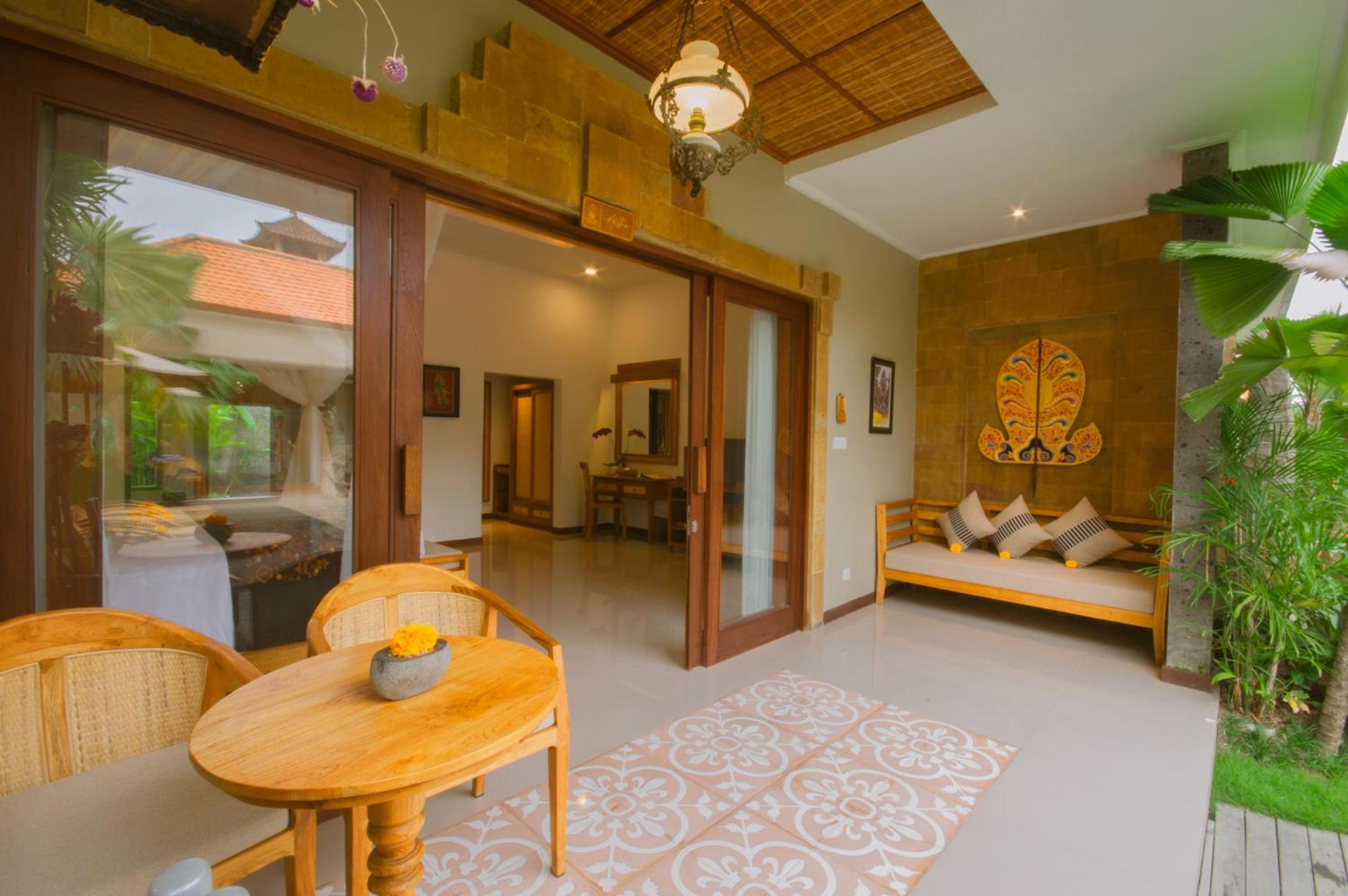 Suite - Photo 3