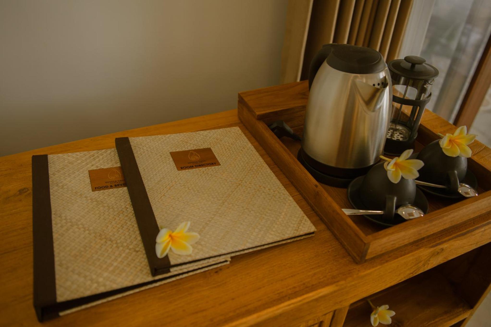 Suite - Photo 7