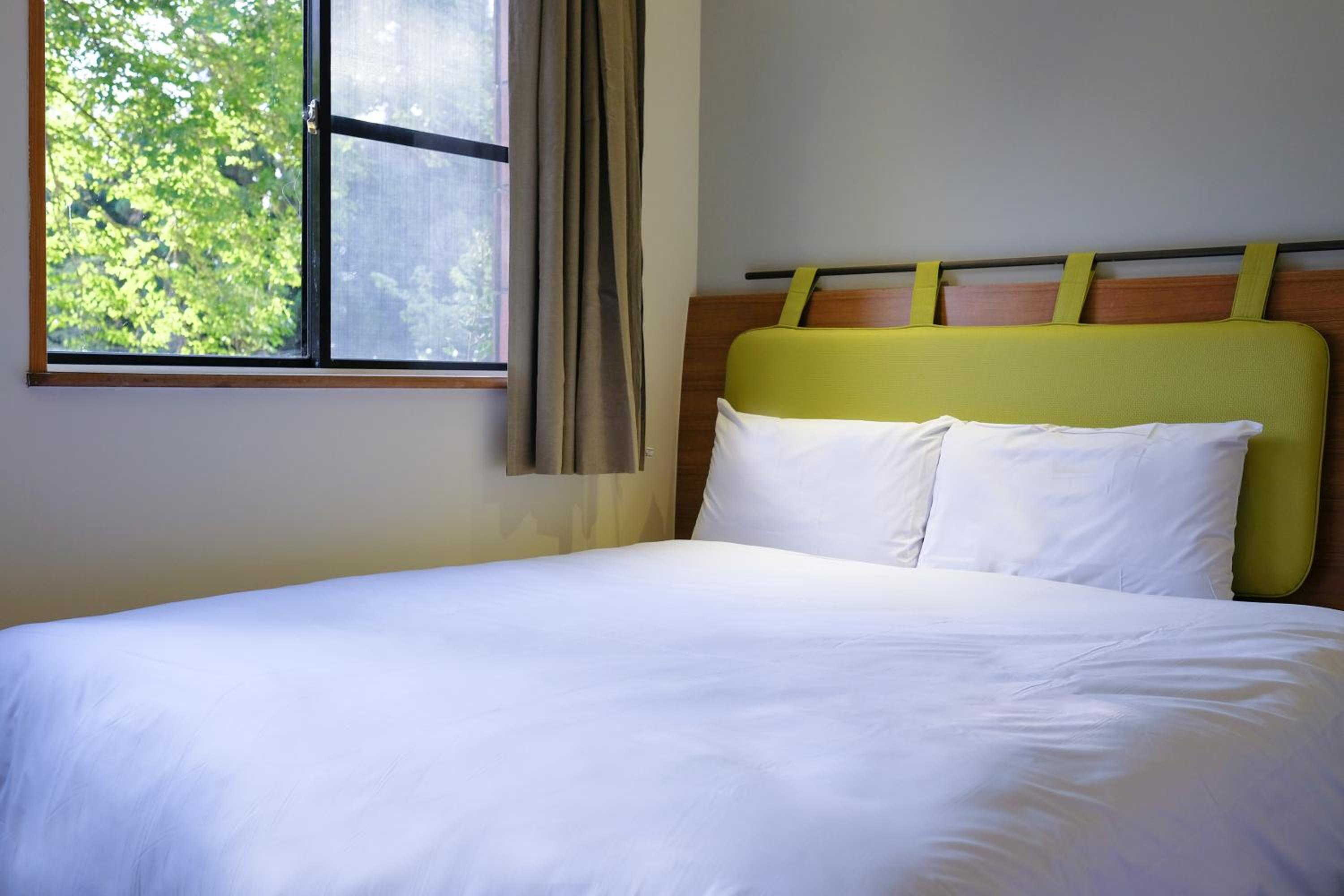 Superior Triple Room - University Building - Photo 3
