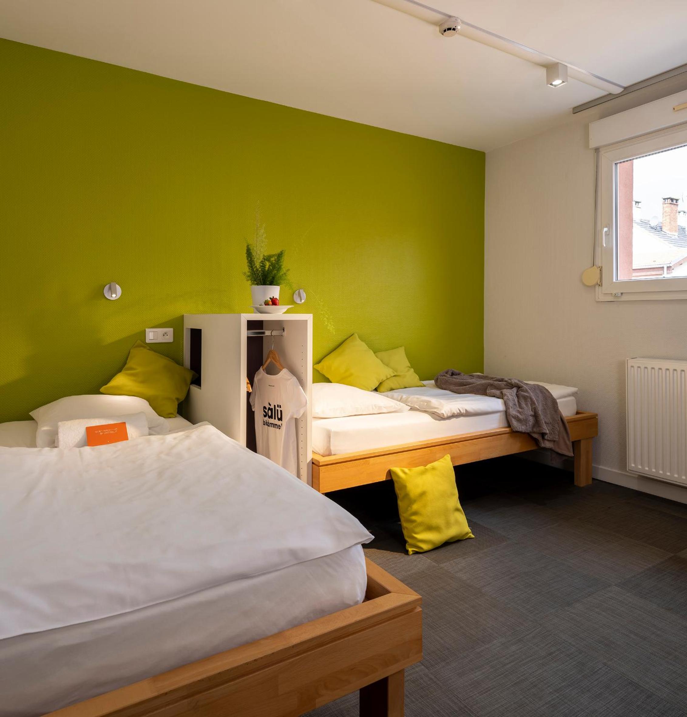 Bunk Bed Room with Private Bathroom - Photo 7
