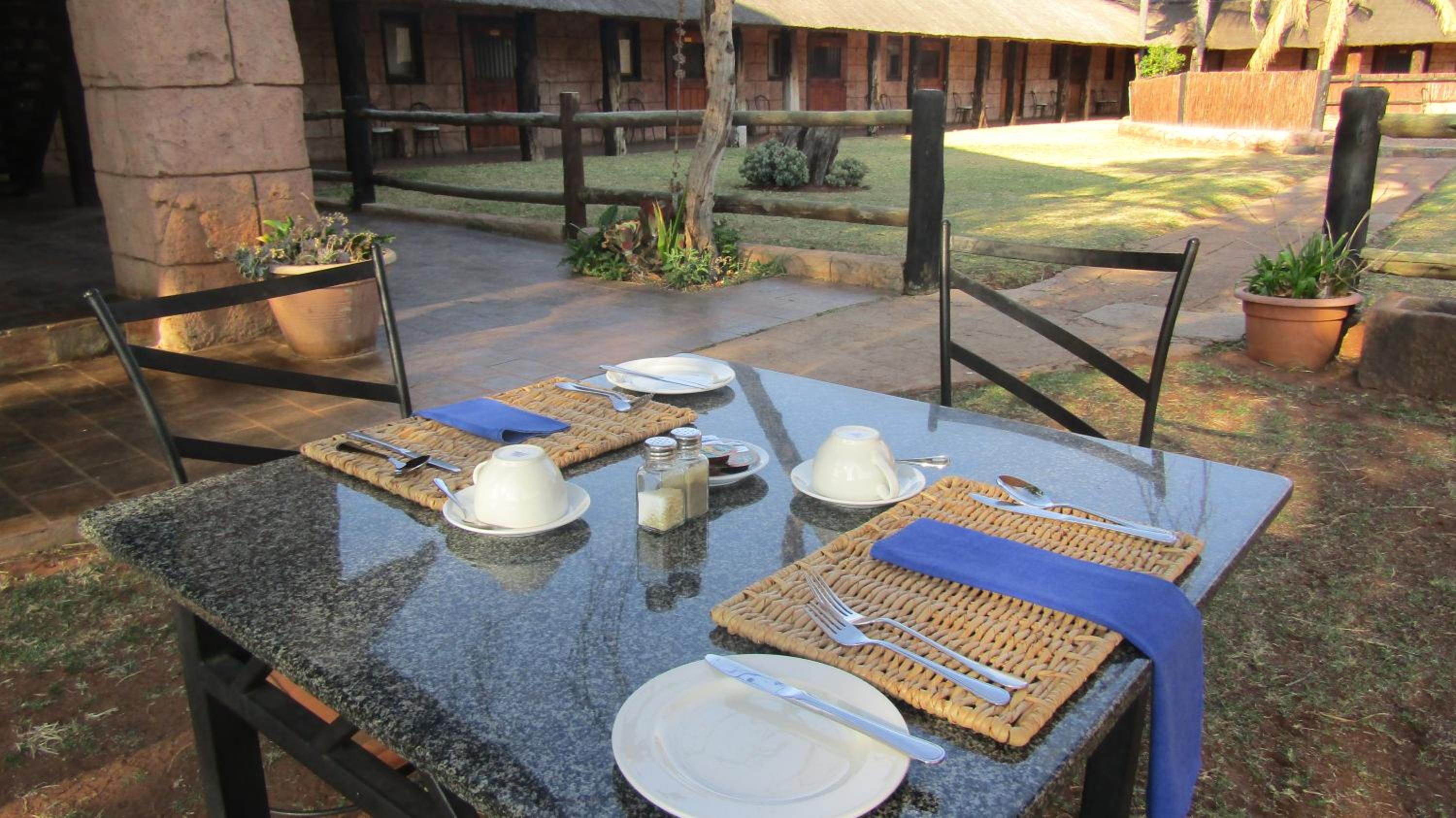 Standard Double or Twin Room - Stables Lodge - Photo 2
