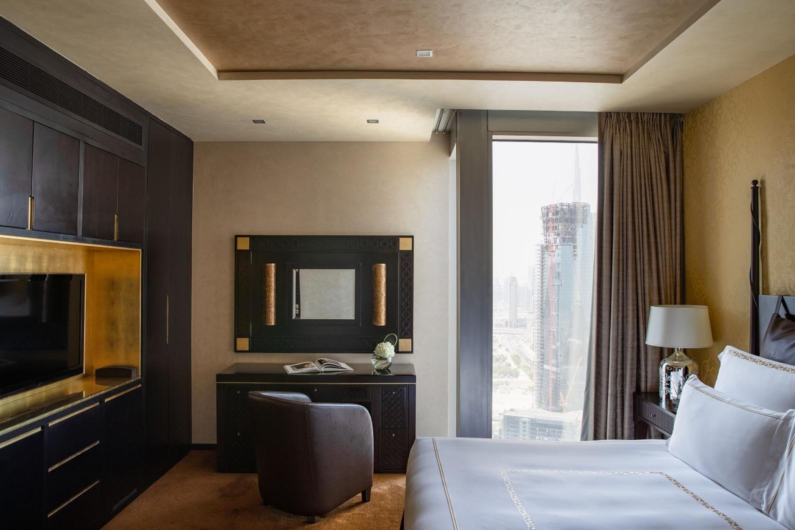 Royal Suite with Panoramic Skyline Views, Airport Transfers, Direct Connectivity to Museum of The Future, Complimentary Breakfast, Signature Afternoon Tea, Evening Sundowners, Soft Refreshments and Canapes