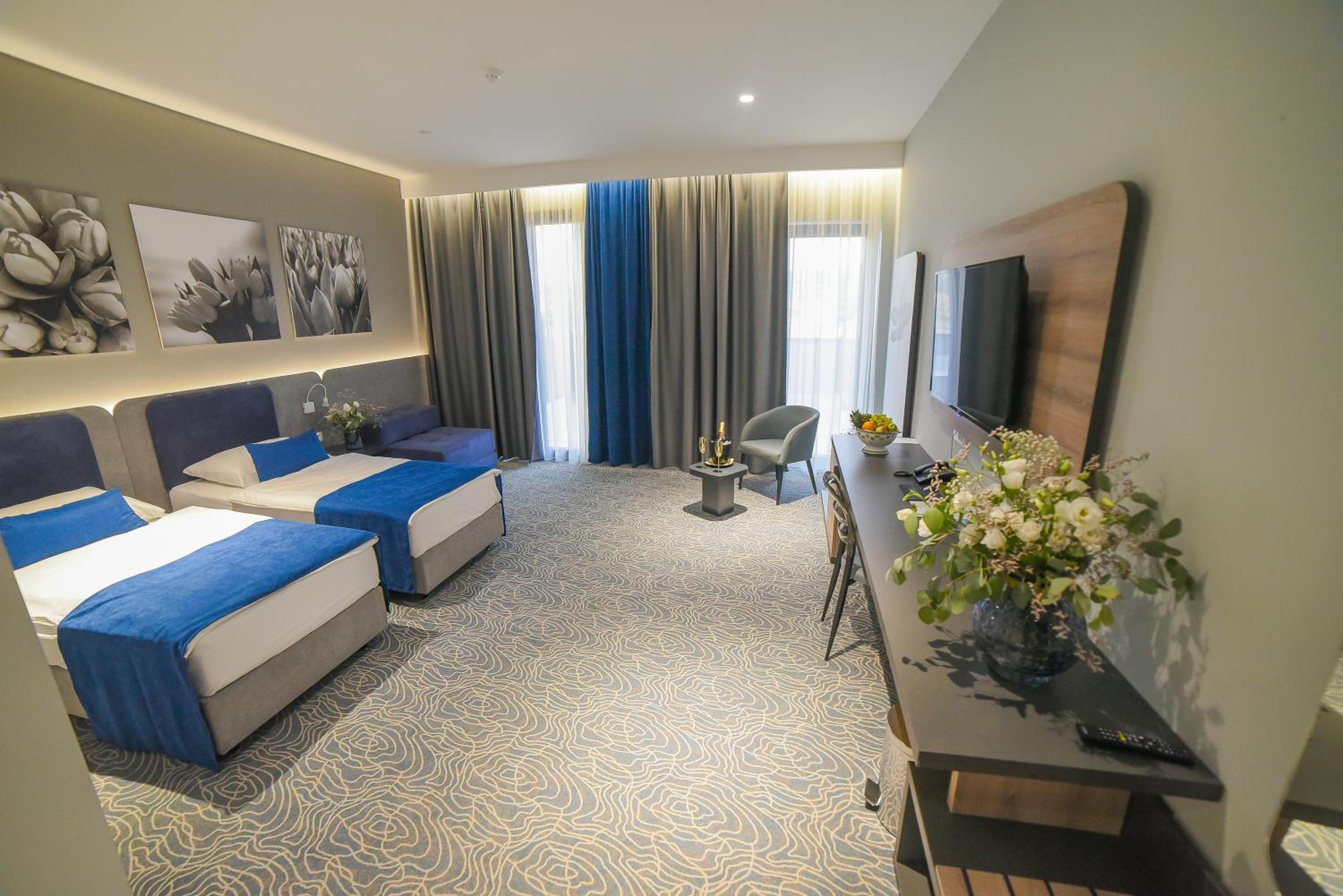 Standard Double or Twin Room photo 3