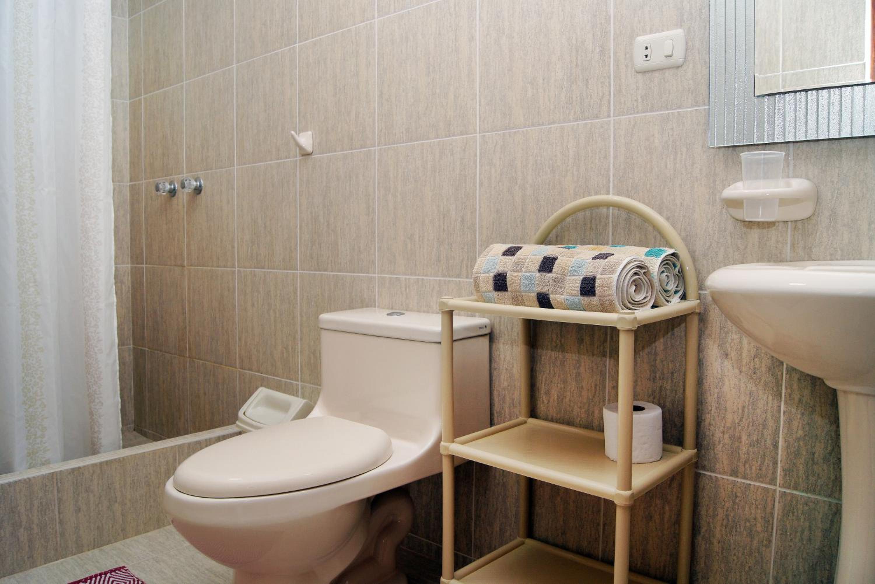 Superior Twin Room with Private Bathroom photo 3