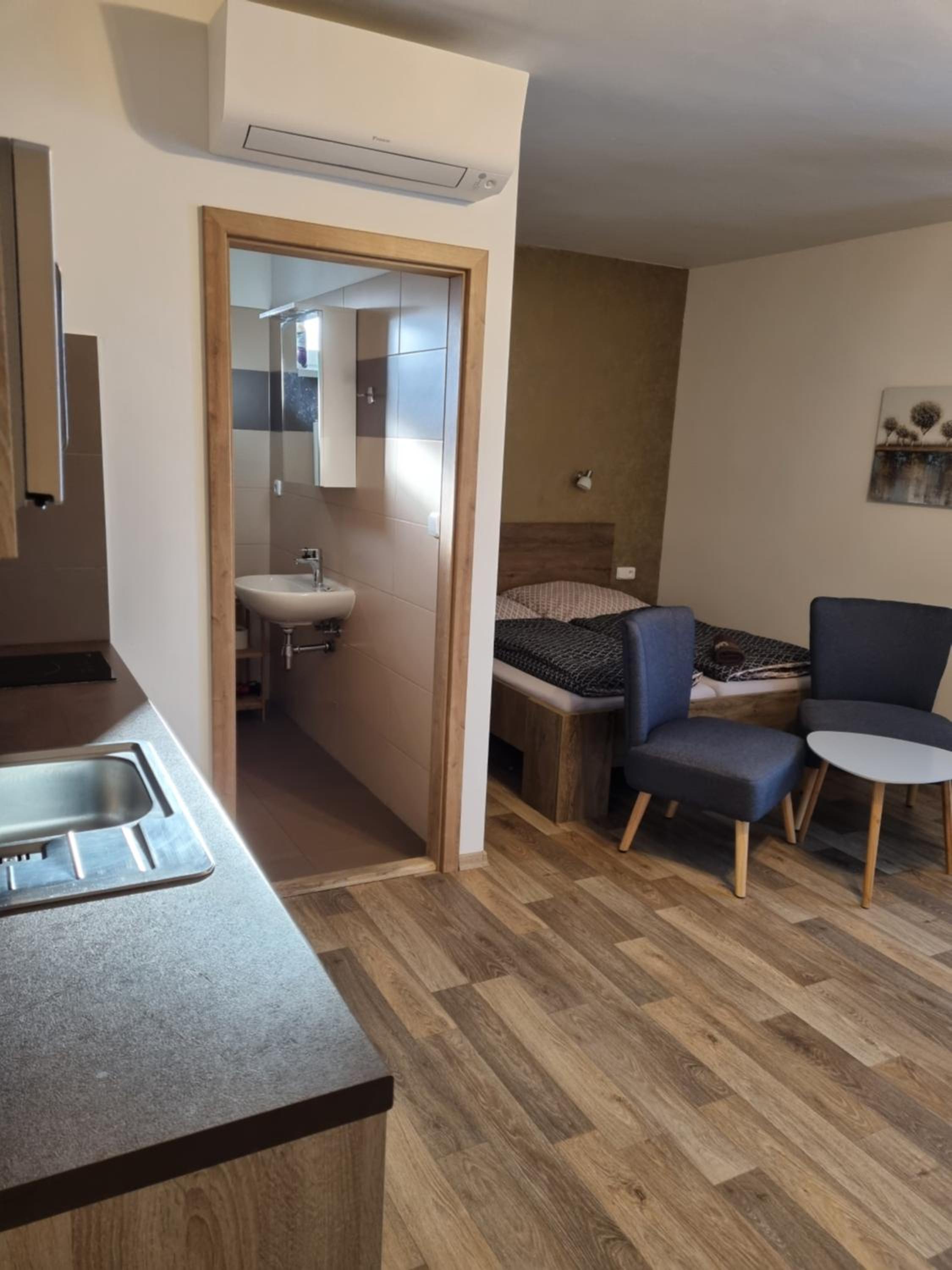 Studio Apartment