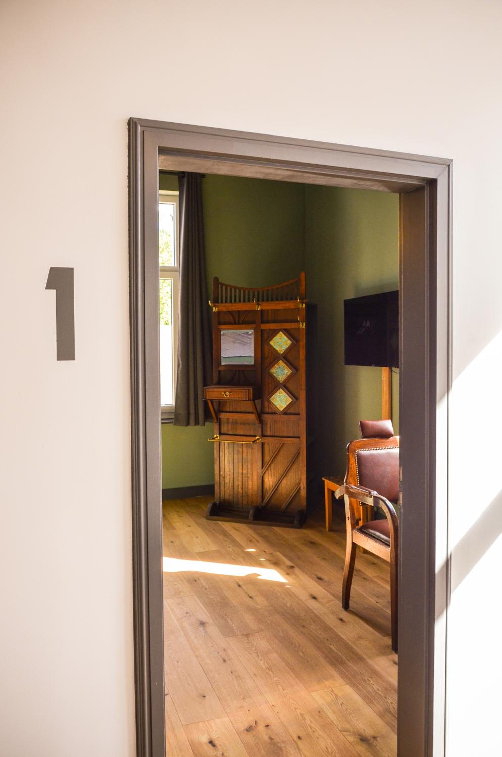 Double Room - Photo 22