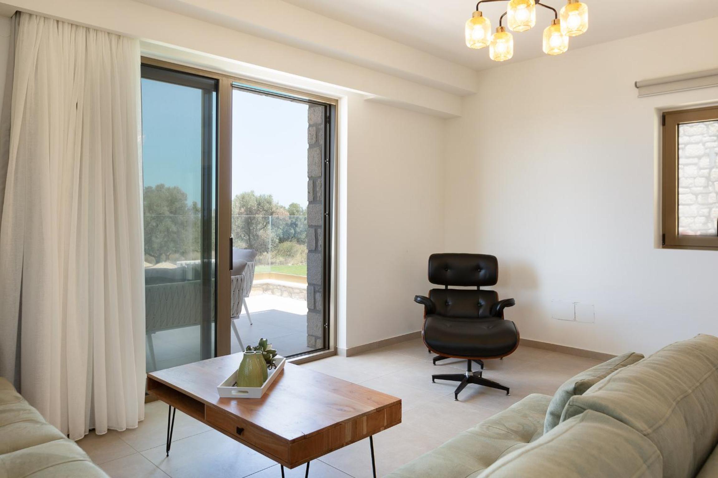 Villa photo 1