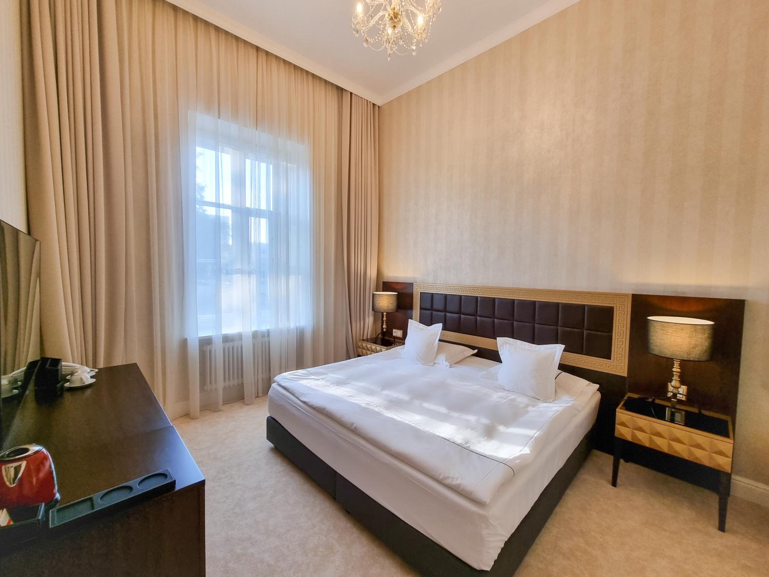 Superior Double Room - Photo 2
