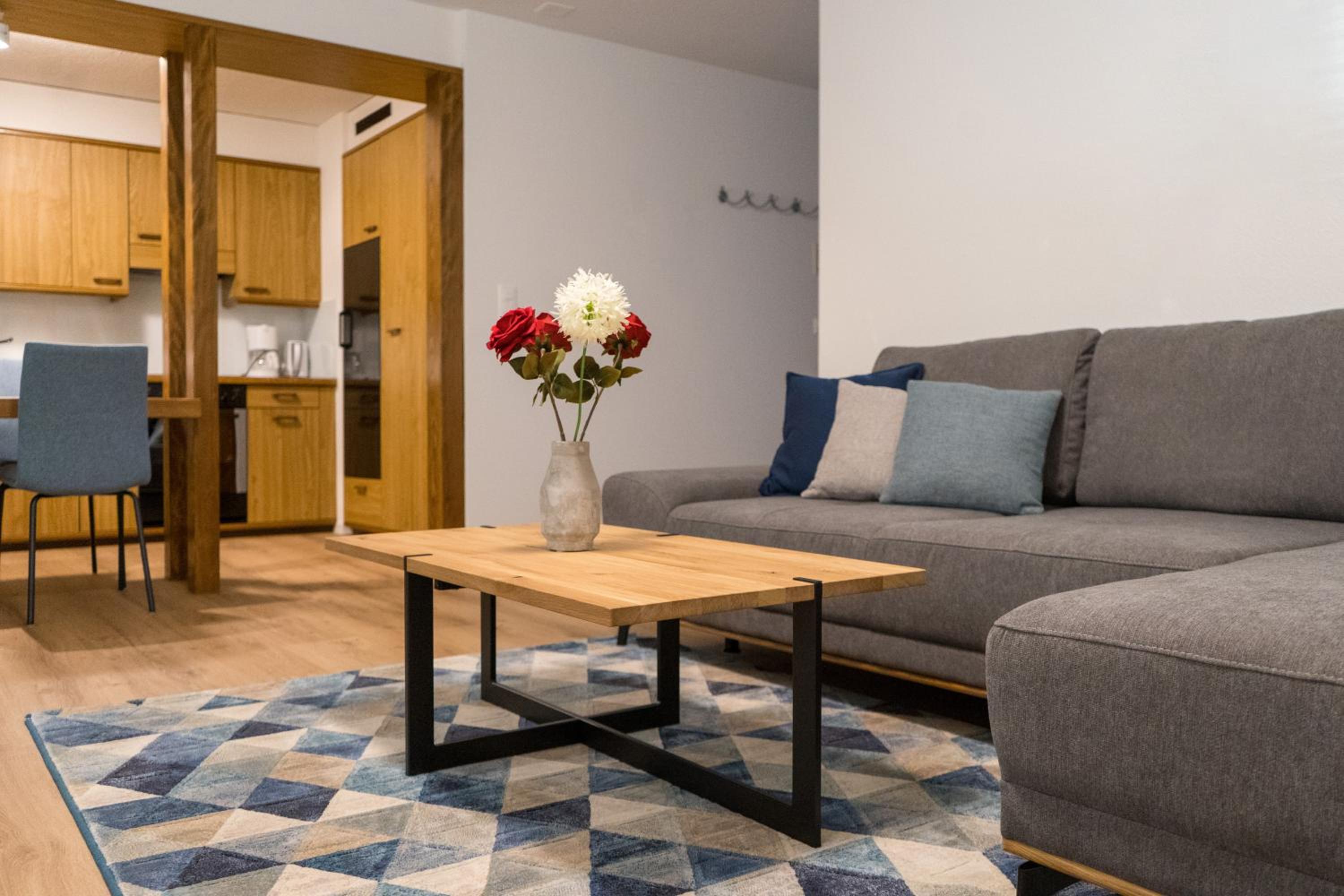 Apartment with Self-Catering and Lake View	 photo 1