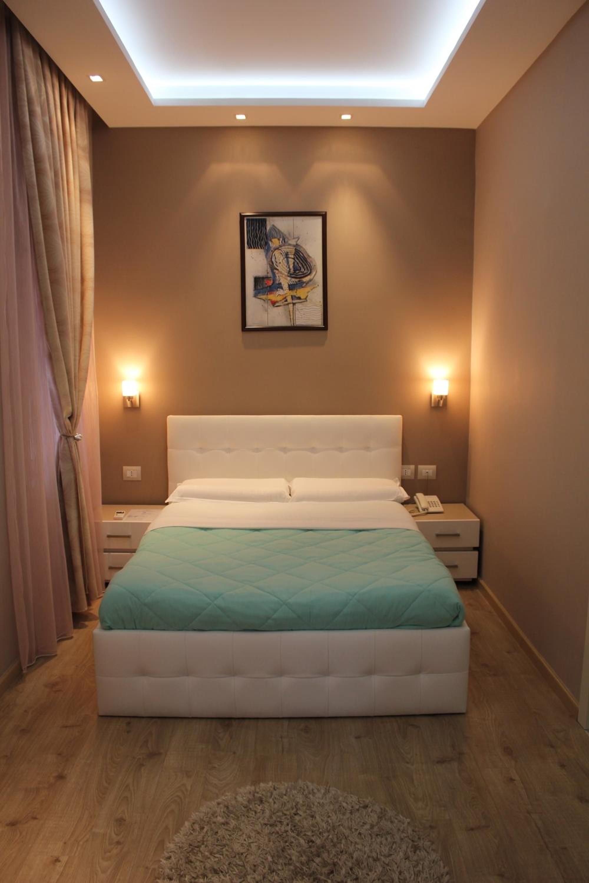 Standard Double Room with Balcony photo 3