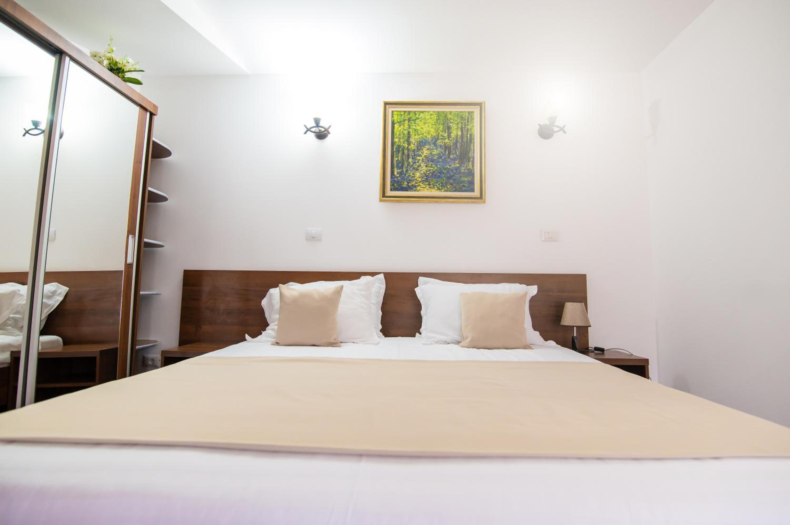 Suite with Terrace - Photo 10