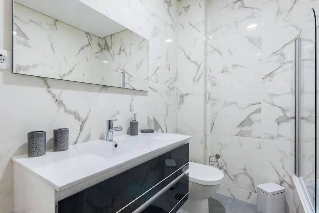 Apartment - Photo 17