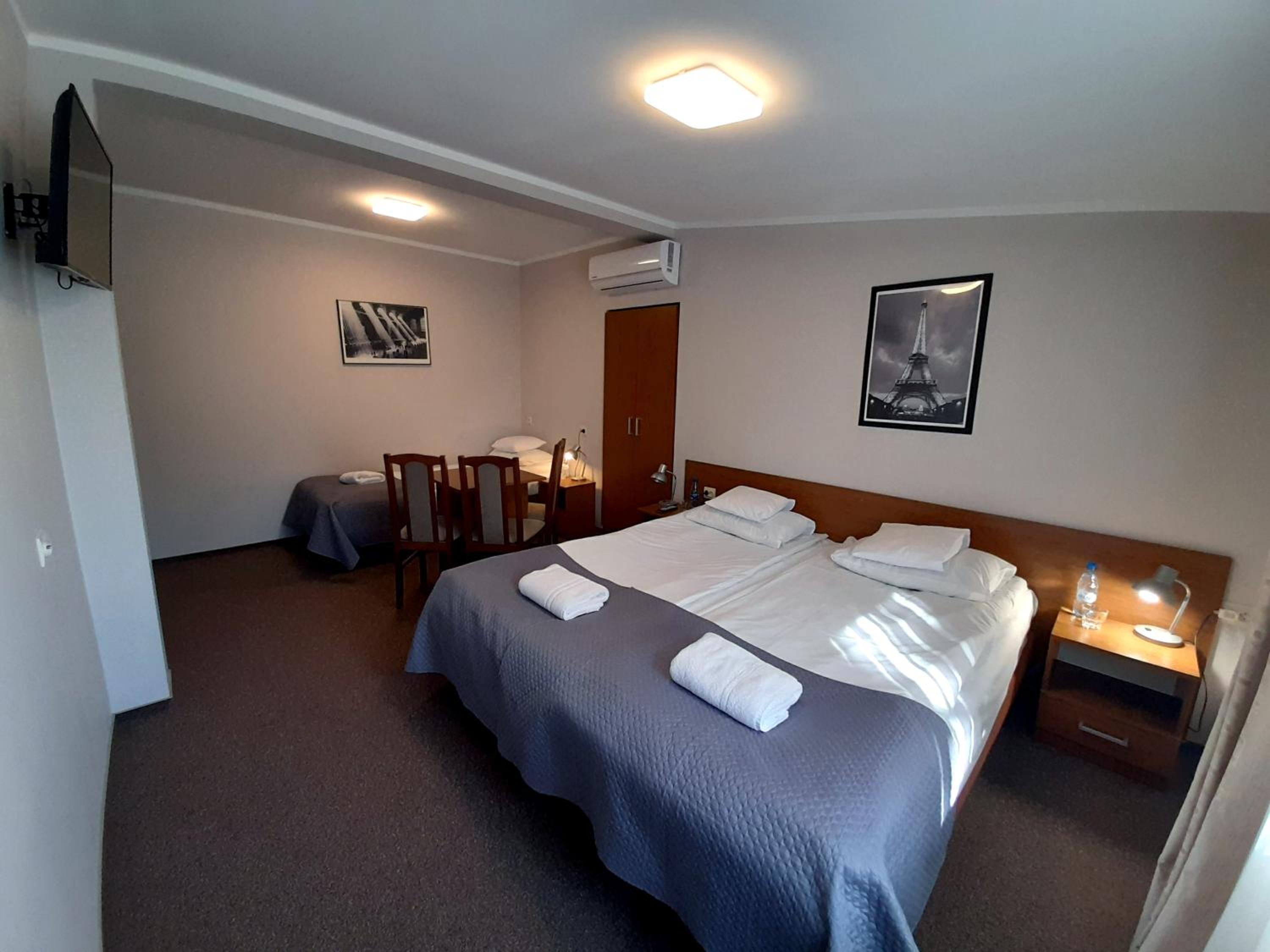 Triple Room - Photo 1