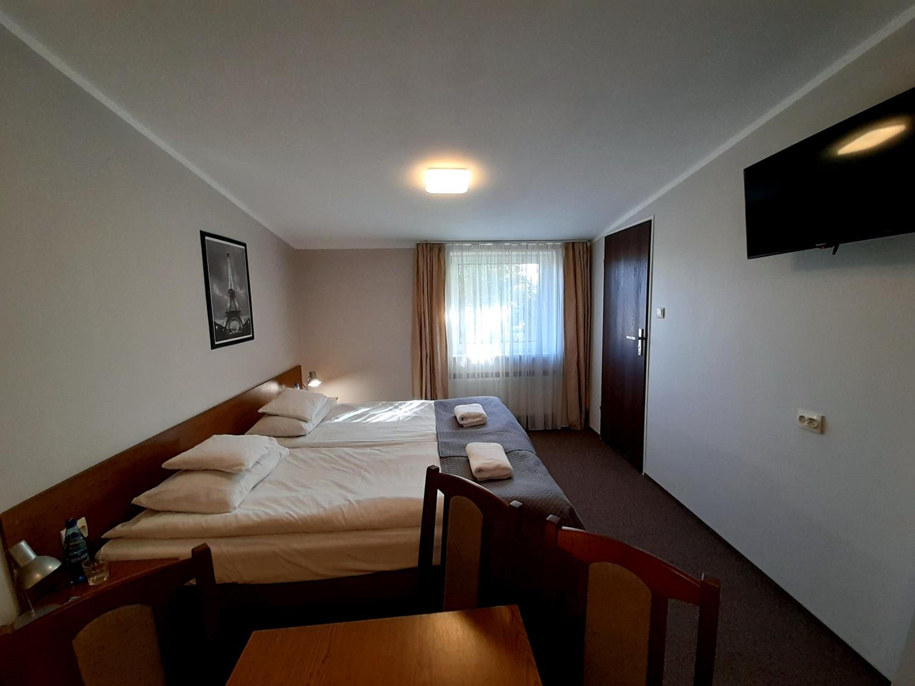 Triple Room - Photo 8