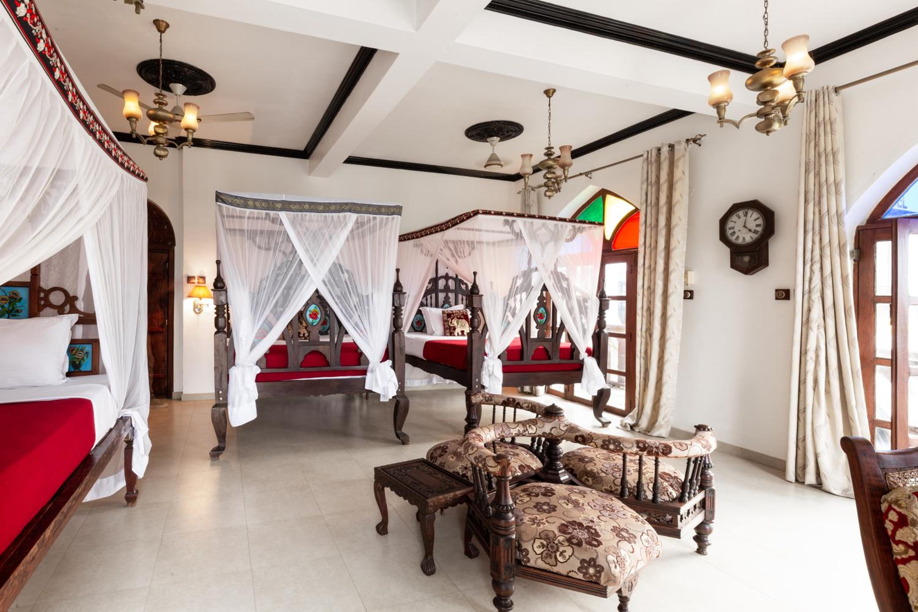 Family Room with Balcony & Sea View