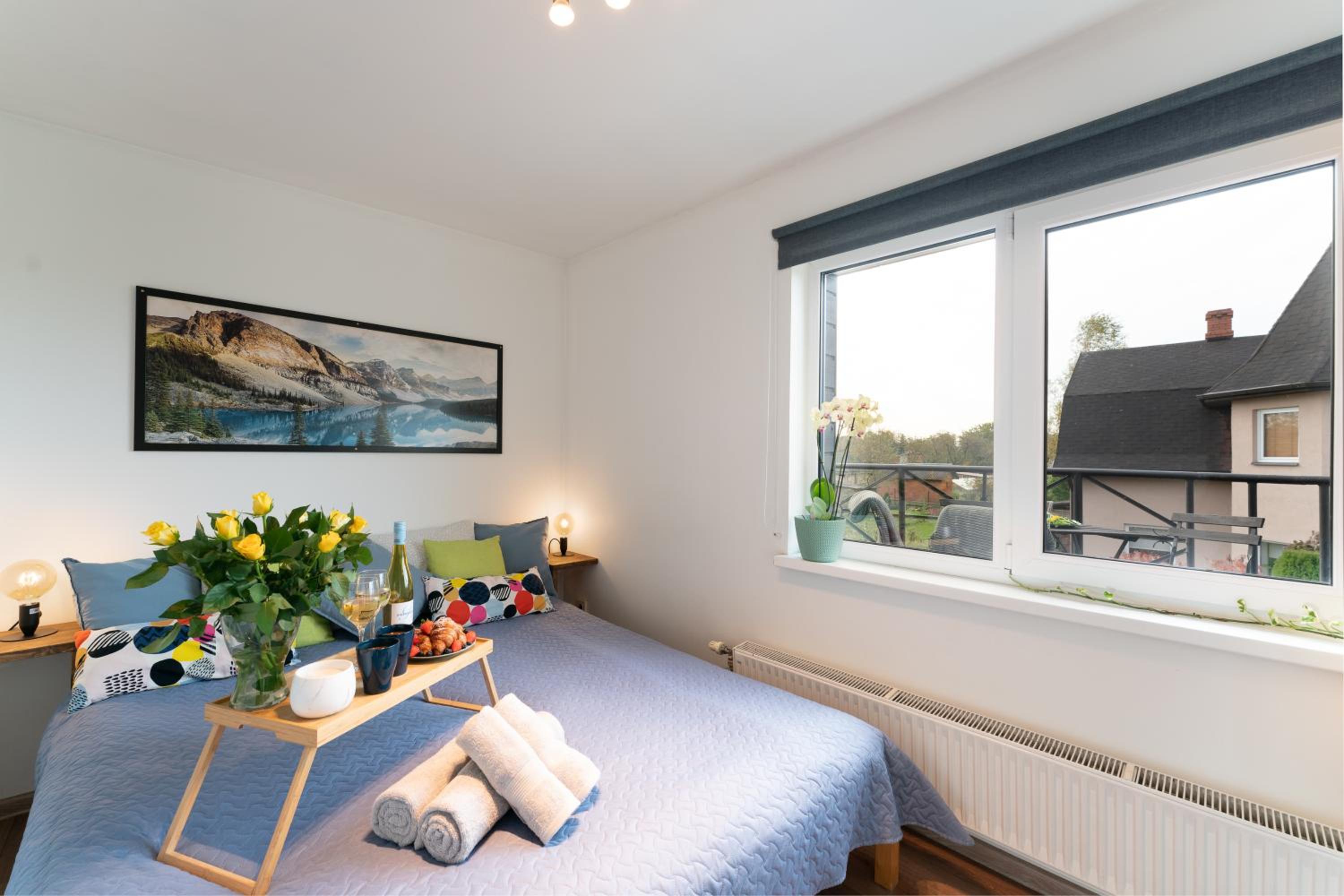 Apartment with Terrace - Photo 9
