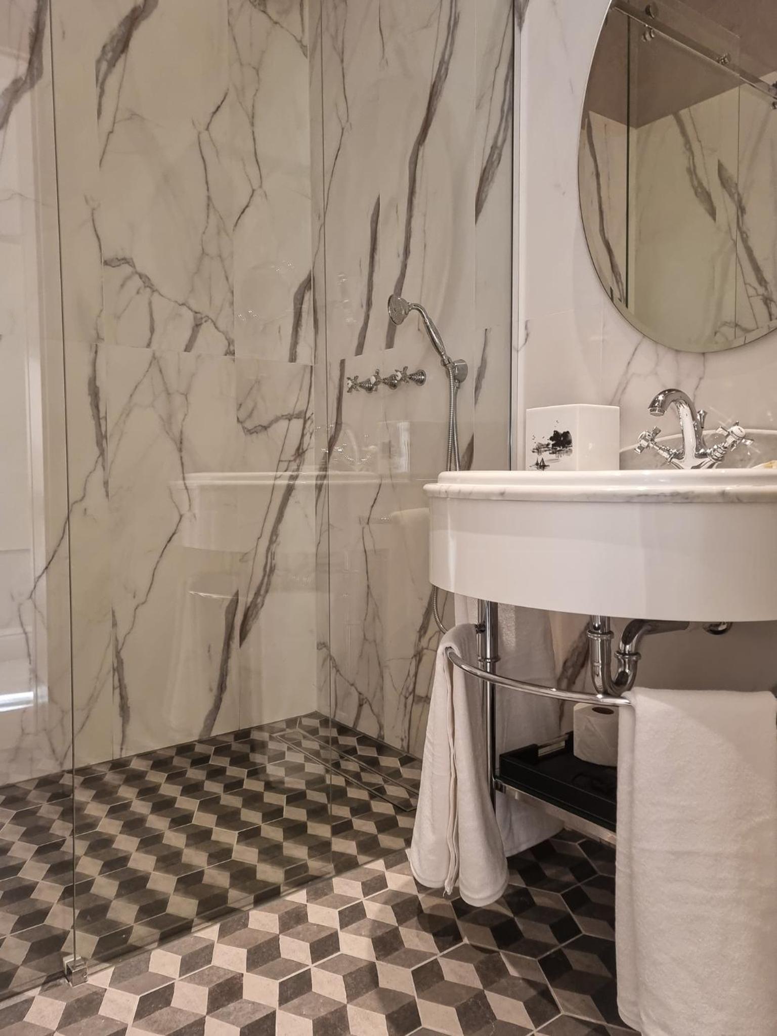 Superior Double Room - Photo 3