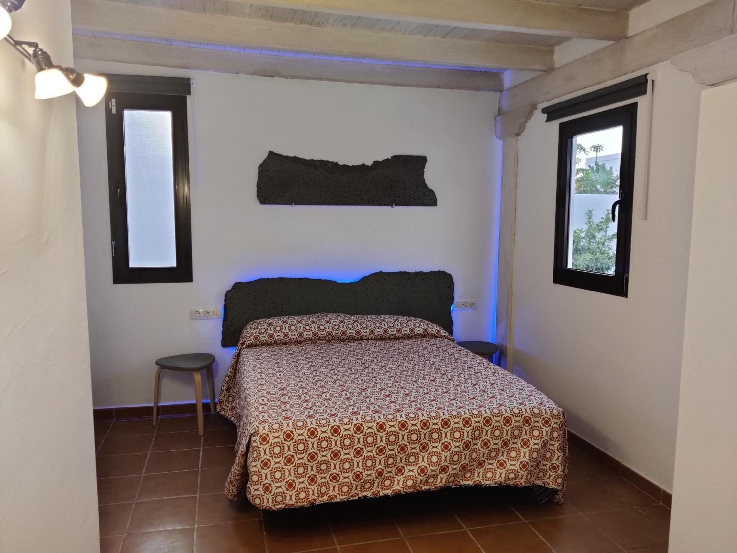 Casa de cuatro habitaciones