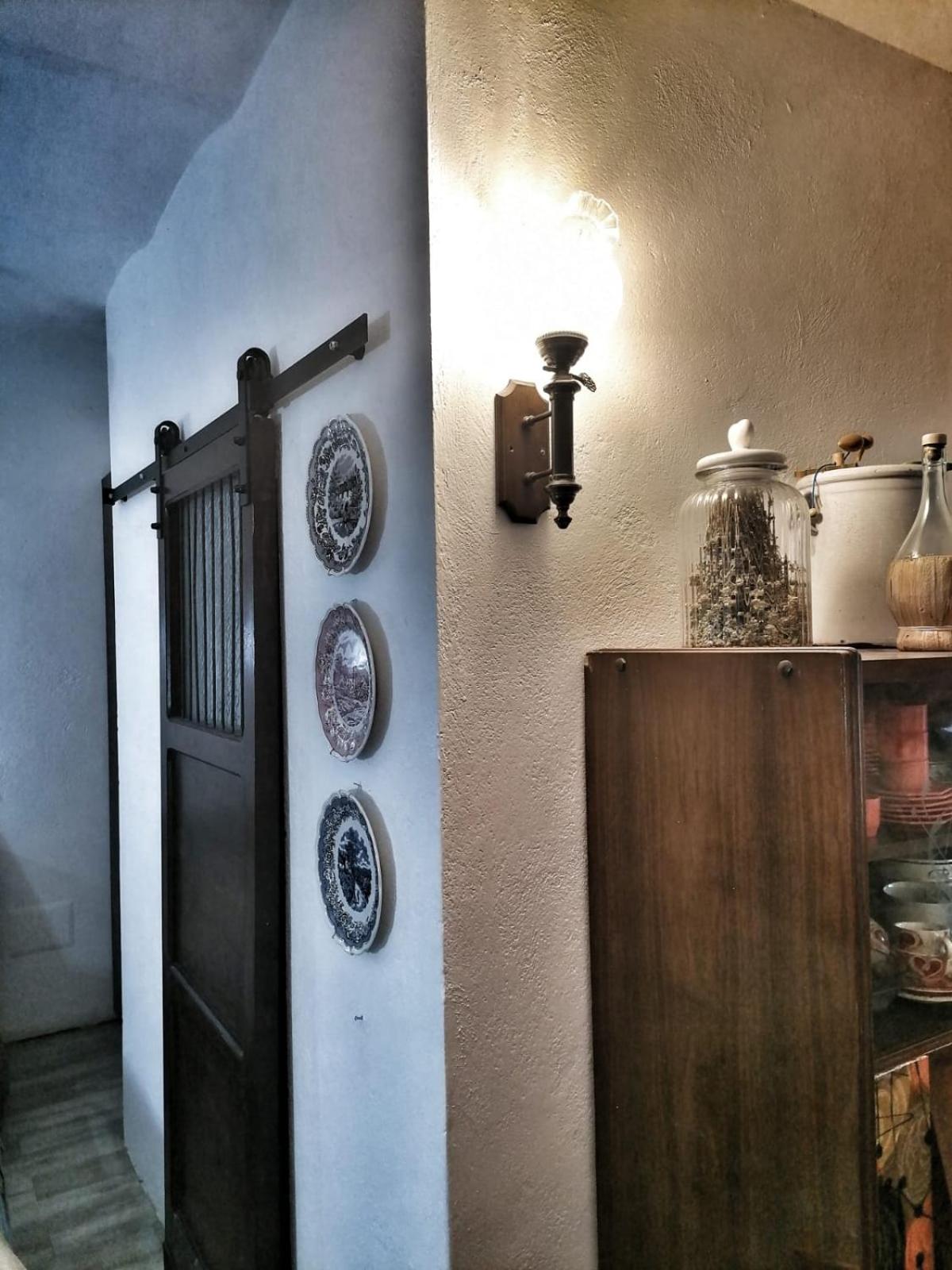 Apartment - Split Level - Photo 15