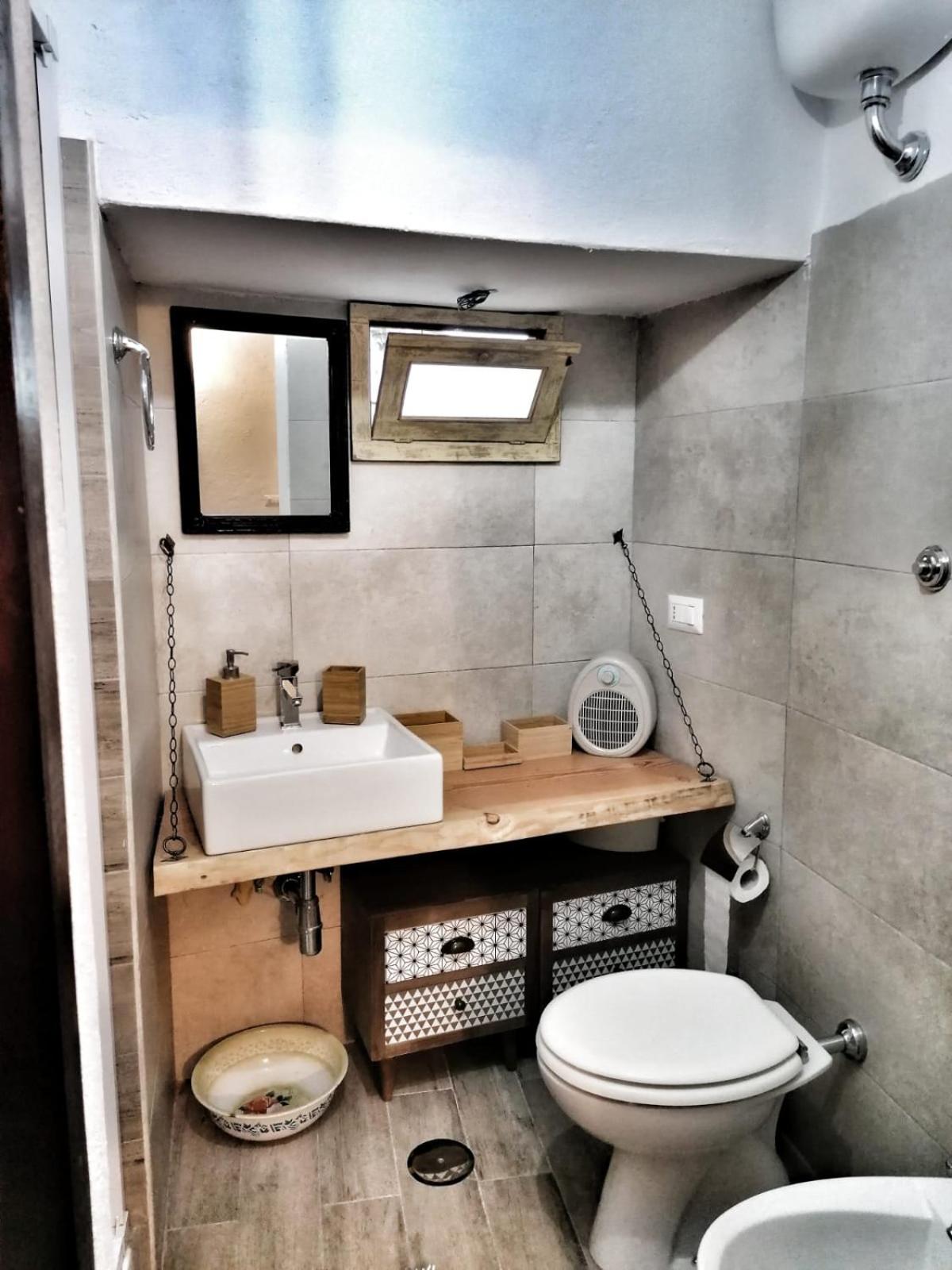 Apartment - Split Level - Photo 6