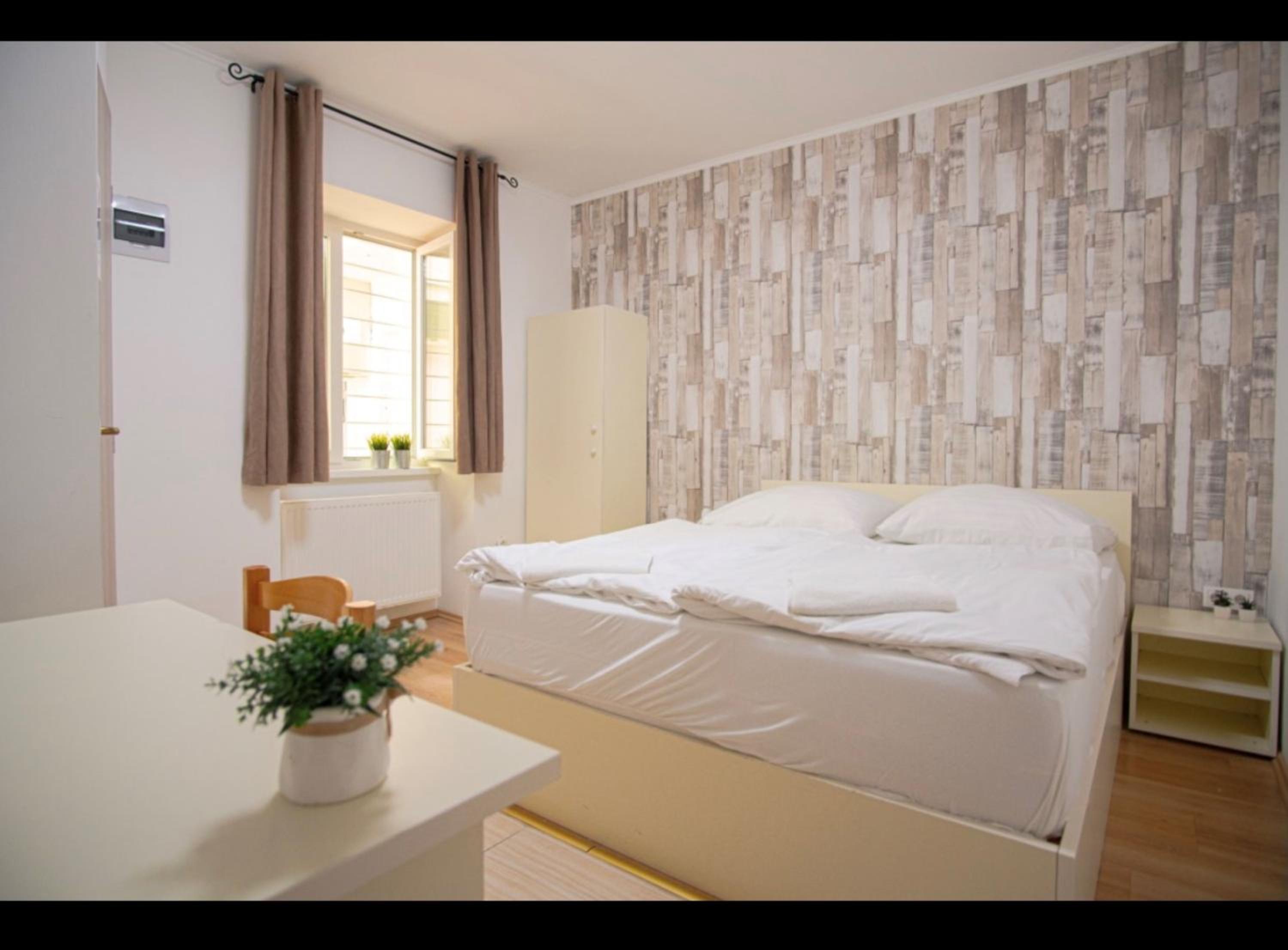 Double Room - Photo 41