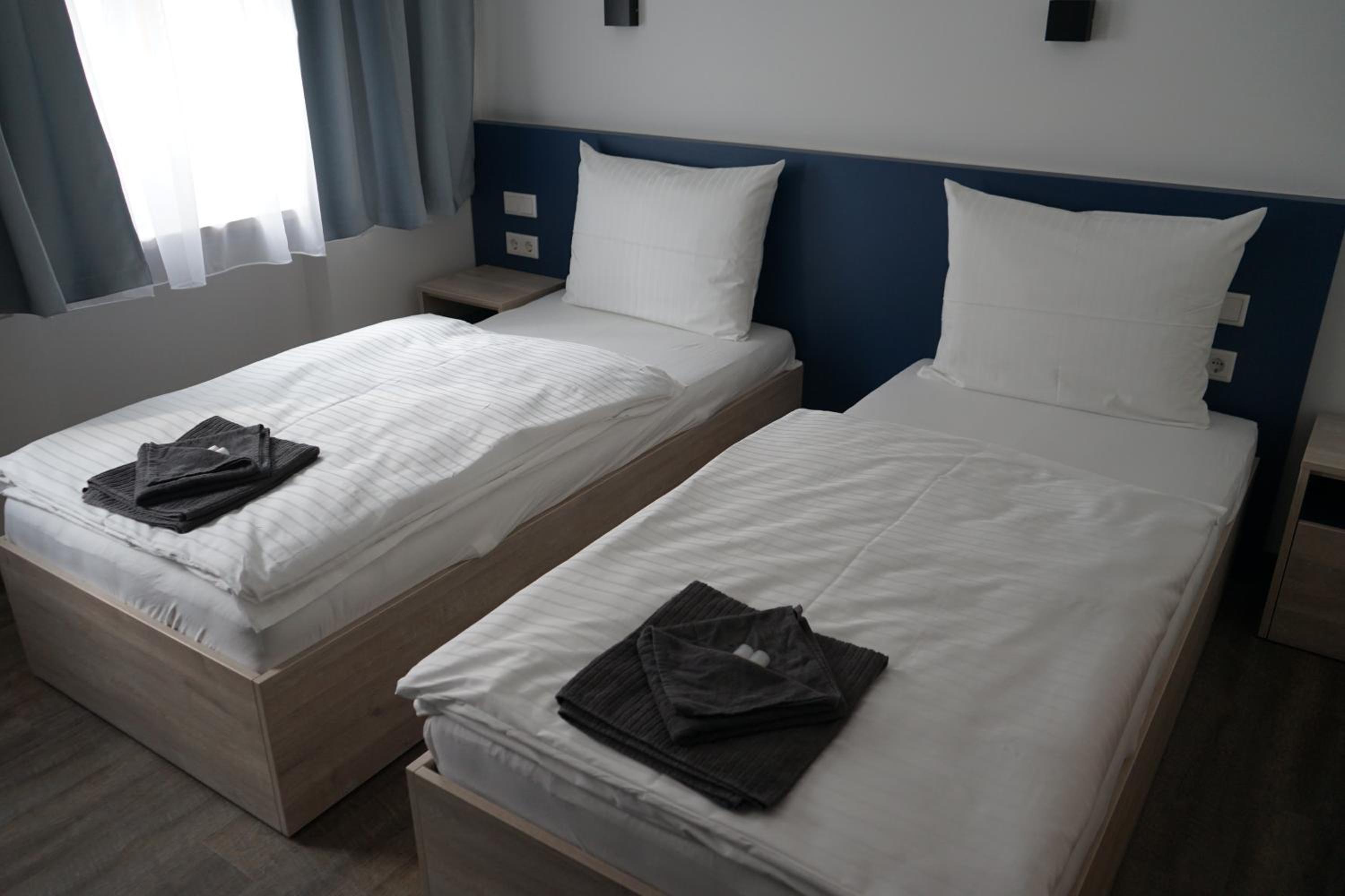 Double or Twin Room - Photo 1