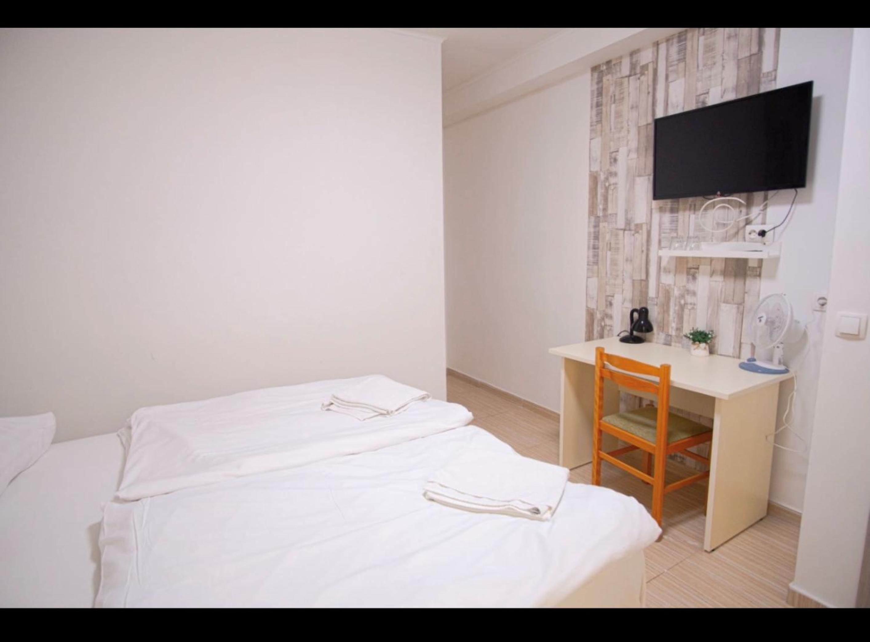 Double Room - Photo 43