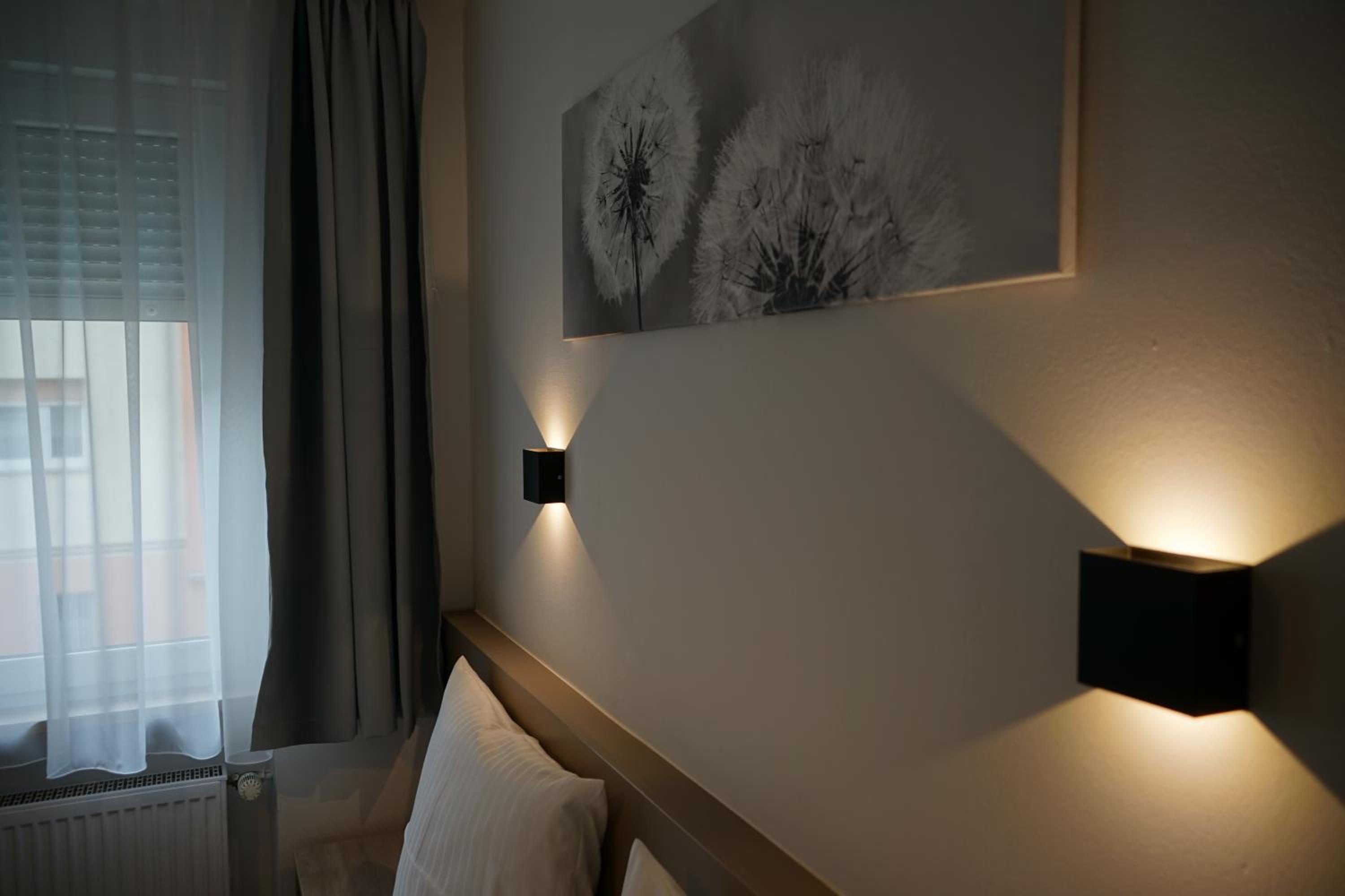 Double or Twin Room - Photo 5