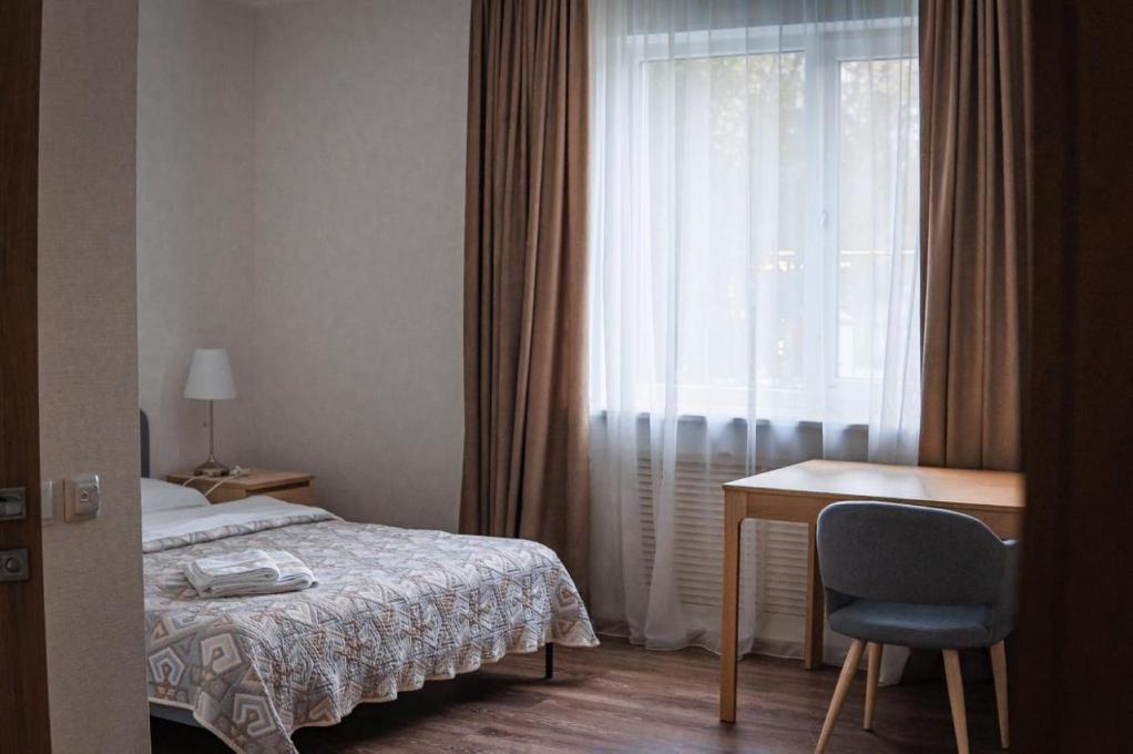 Large Double Room photo 3