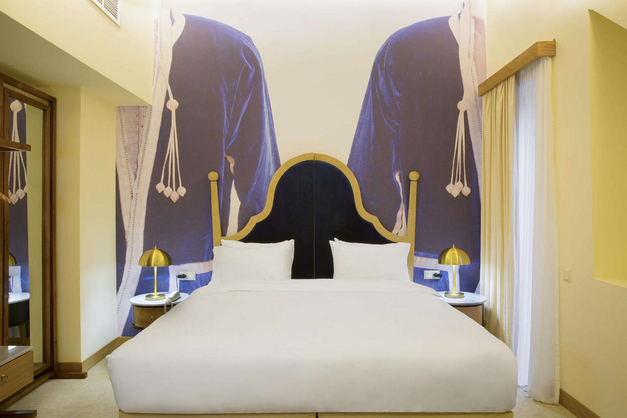 Superior Double or Twin Room with Terrace and Hot Tub photo 3