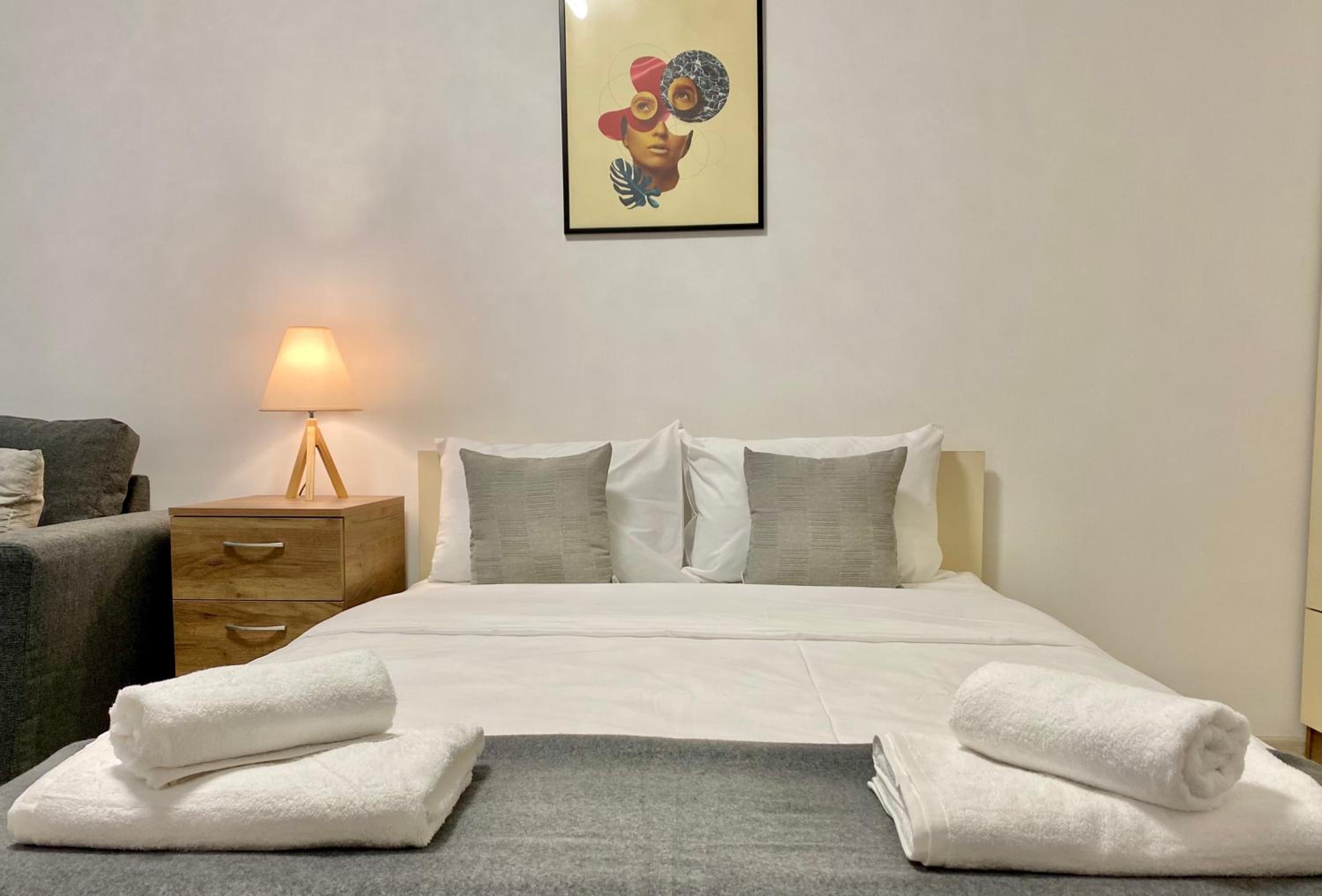 Two-Bedroom Apartment - Photo 17